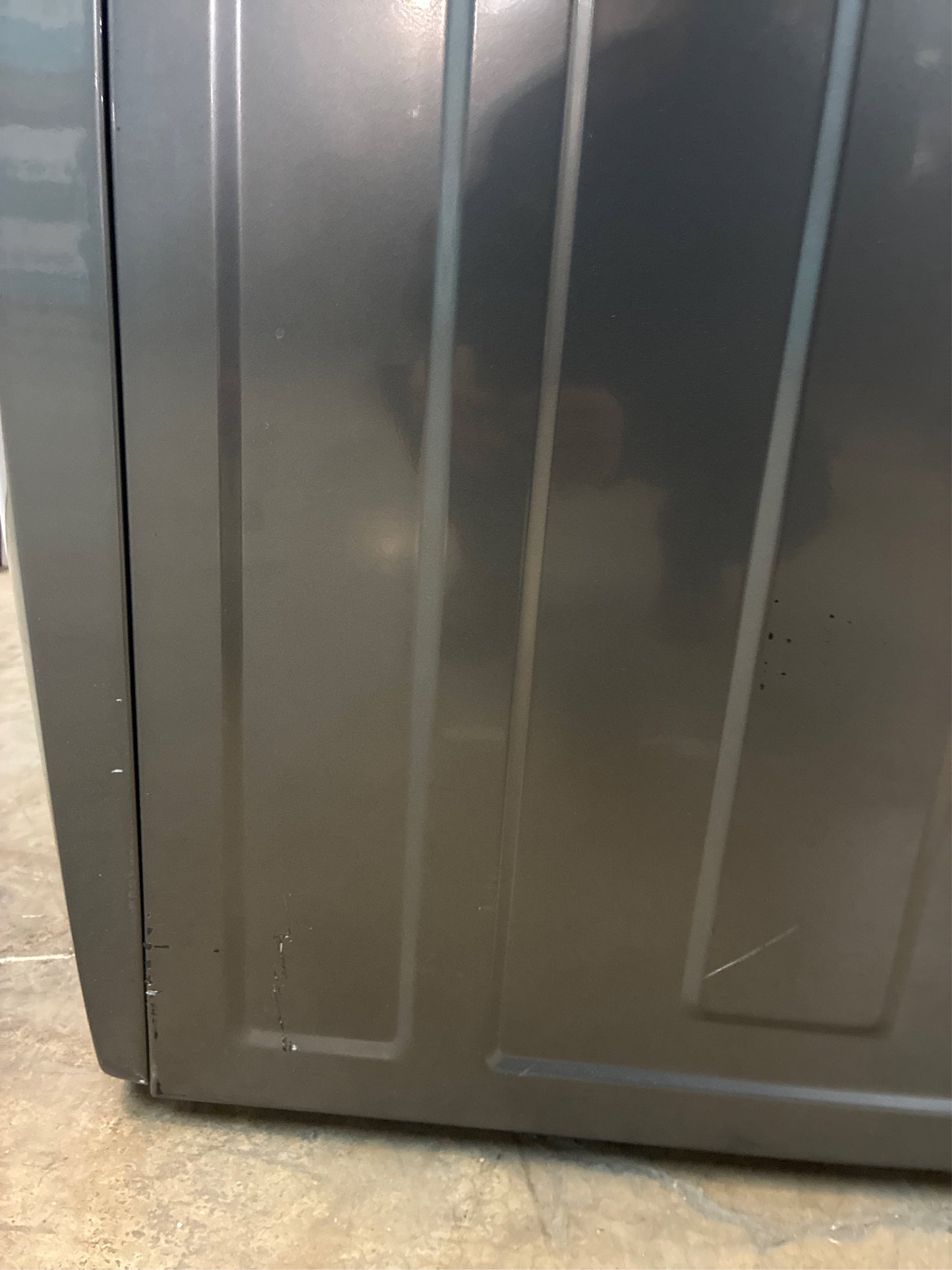 Electrolux 4.5 cu, ft. Front Load Washer - Titanium