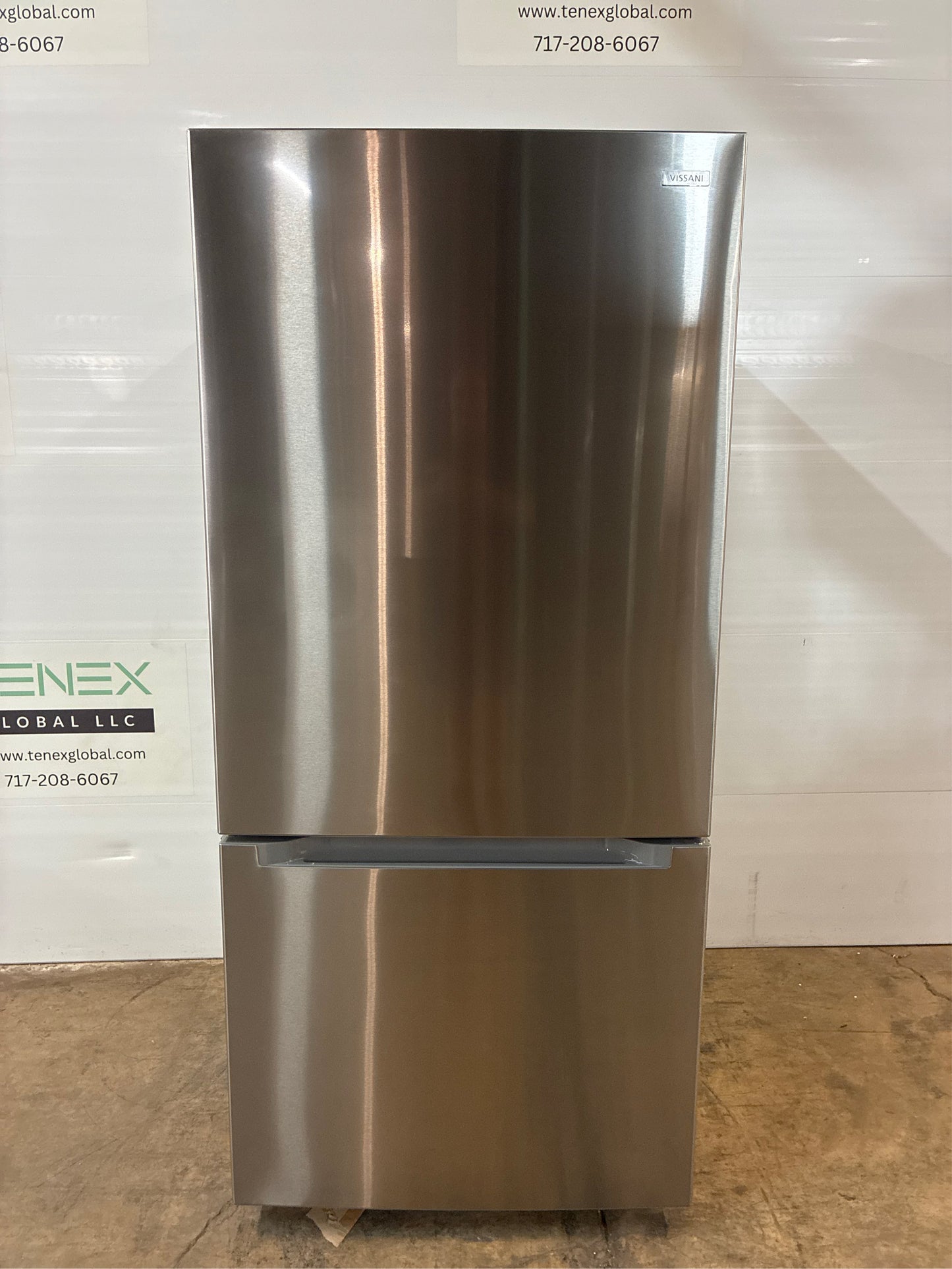 Vissani 18.7 cu. ft. Bottom Freezer Refrigerator