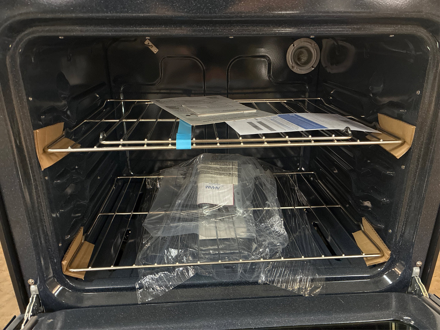 GE 30-in 4.8-cu ft Gas Range (Stainless Steel)