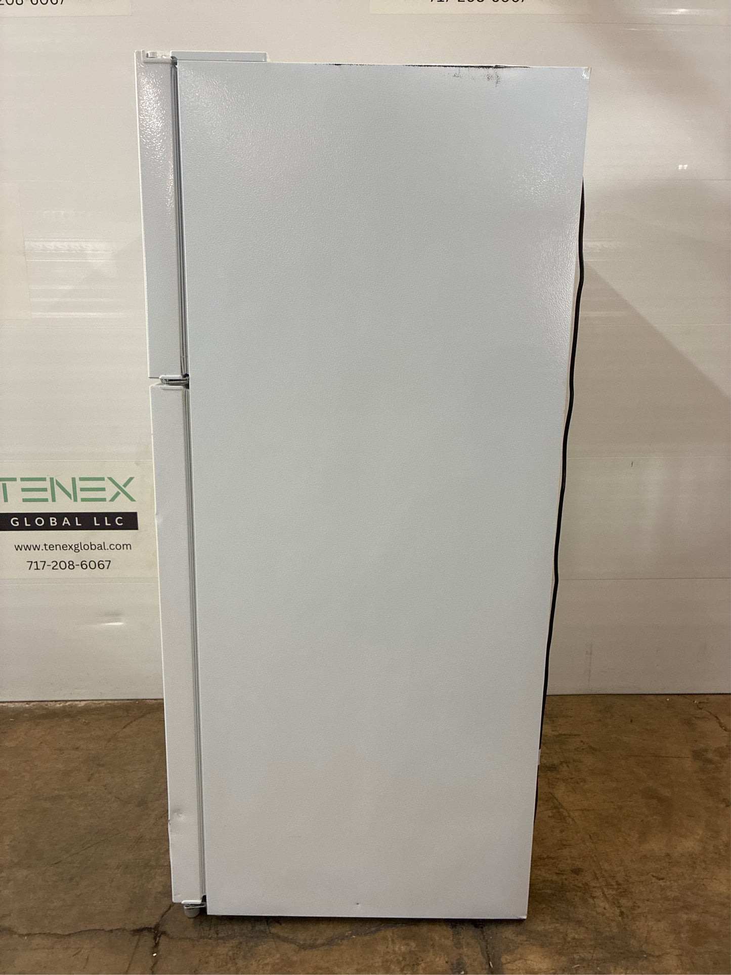 18 cu. ft. Top Freezer Refrigerator in White