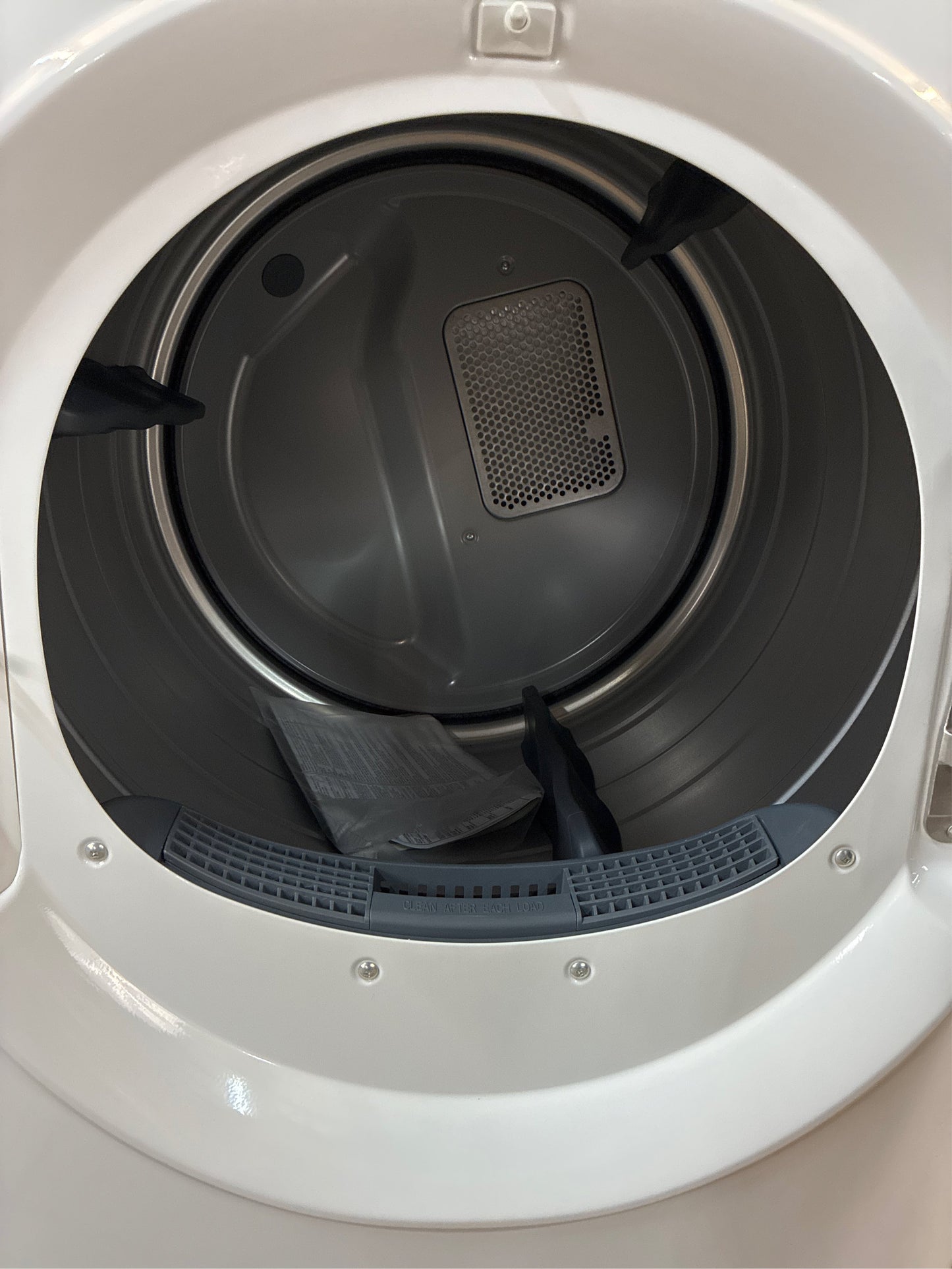 7.8 cu. ft. Smart Front Load Electric Dryer