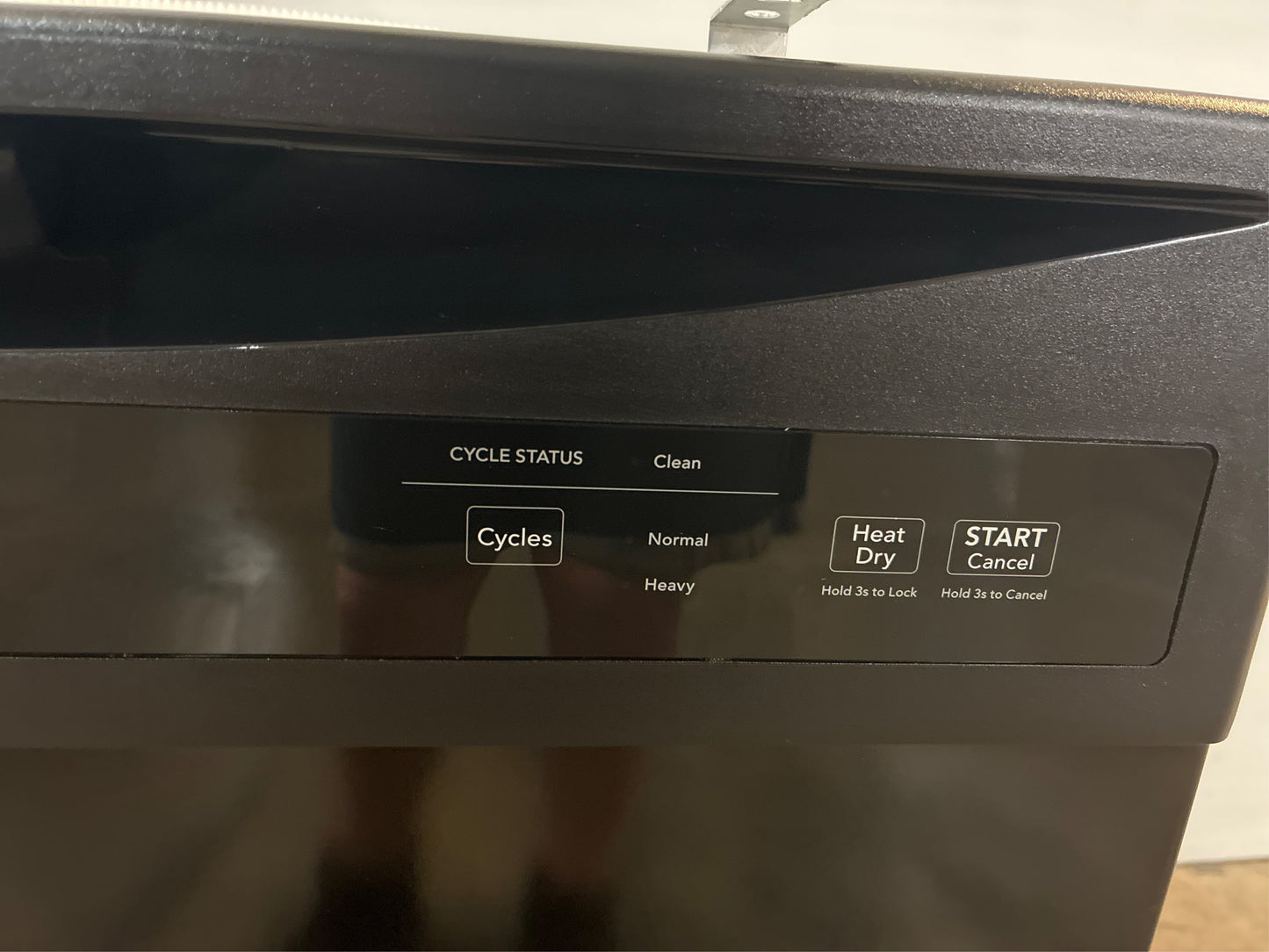 Frigidaire 24 in. Black Smart Built-In Dishwasher