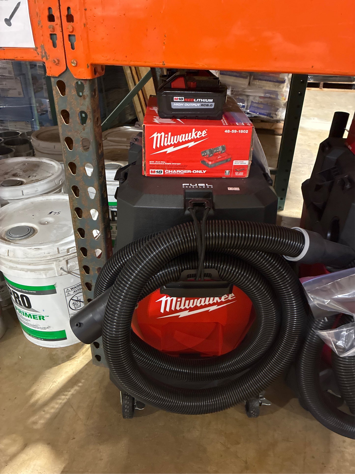 Milwaukee M18 FUEL 9 Gal. Cordless Wet/Dry Vacuum Kit
