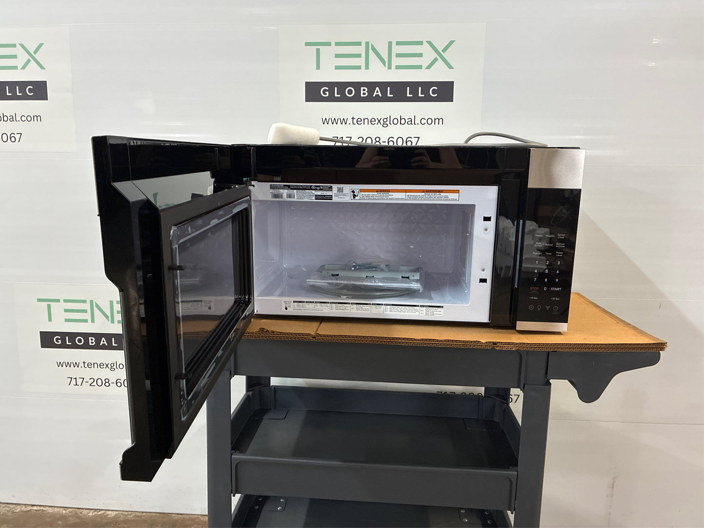 1.8 cu. ft. Microwave, Stainless Steel