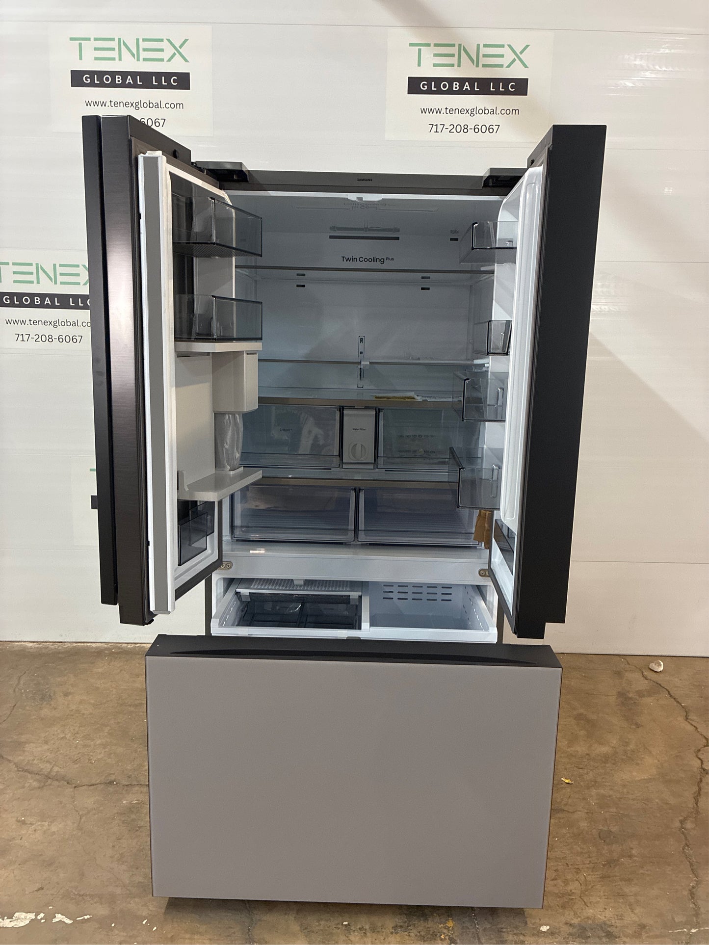 Bespoke 30 cu. ft. 3-Door French Door Fridge