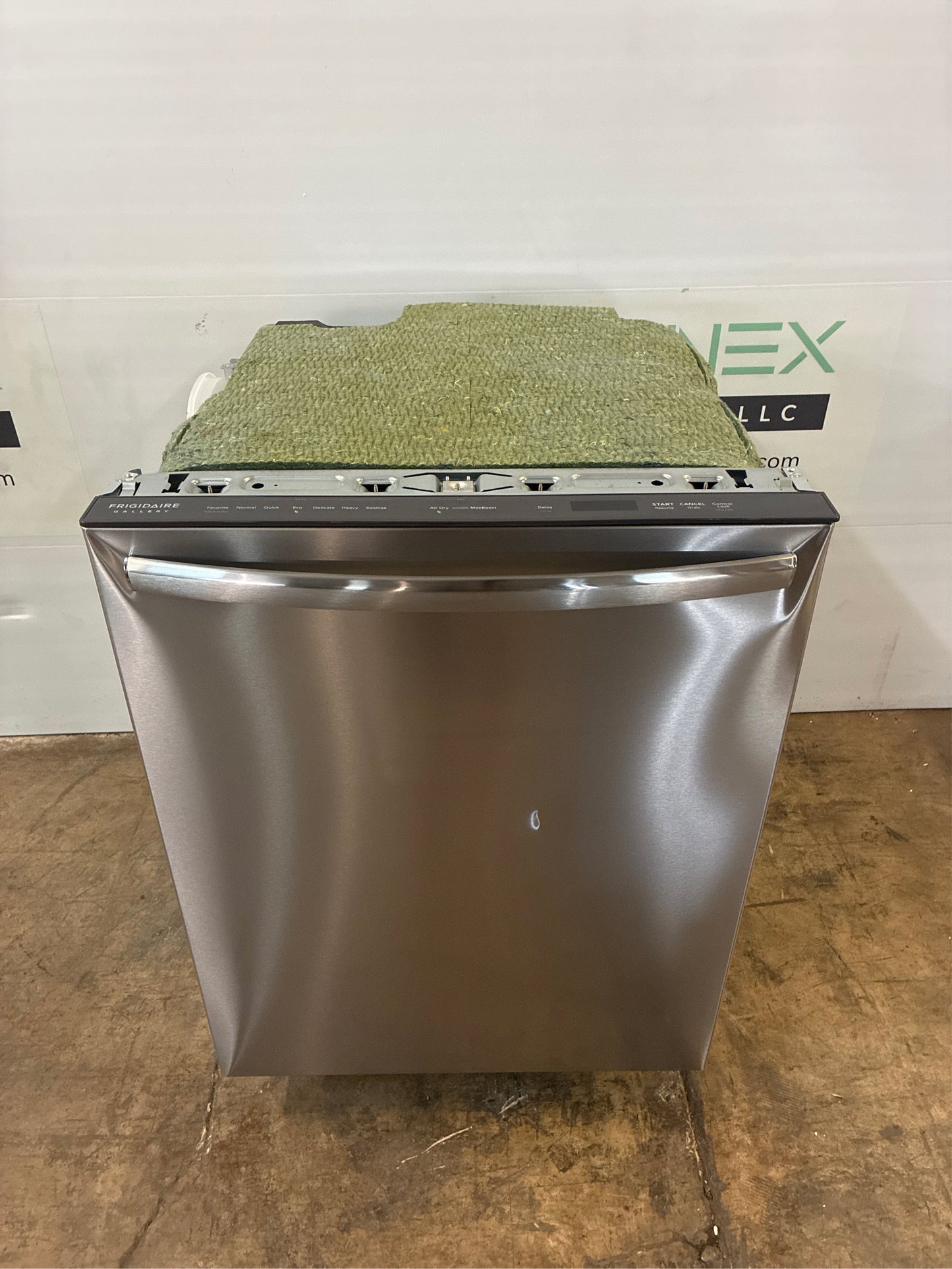 24 in Top Control Tall Tub Dishwasher, SS