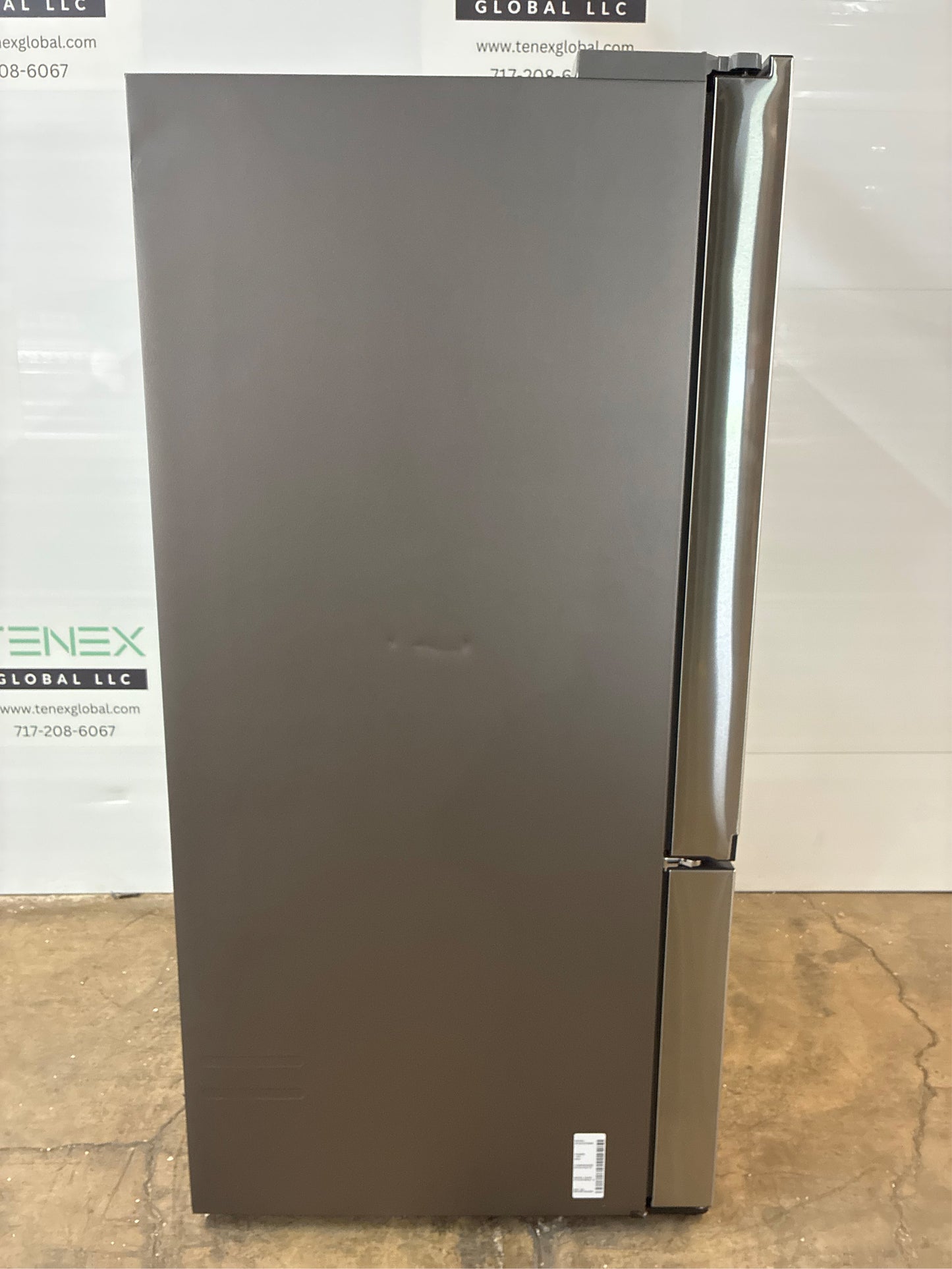 32 cu. ft. French Door Fridge, Dual Ice Maker