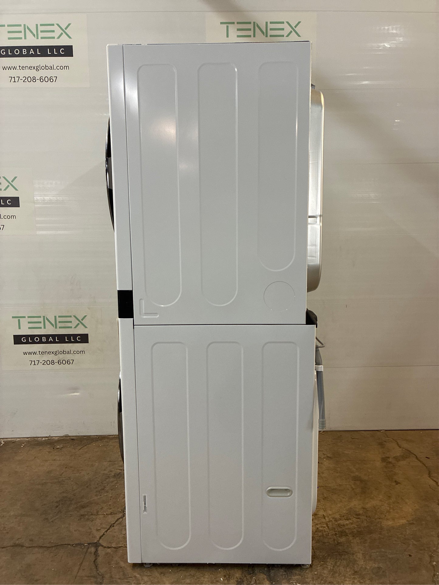 LG WashTower 4.5/7.4 Cu.Ft. Laundry Center