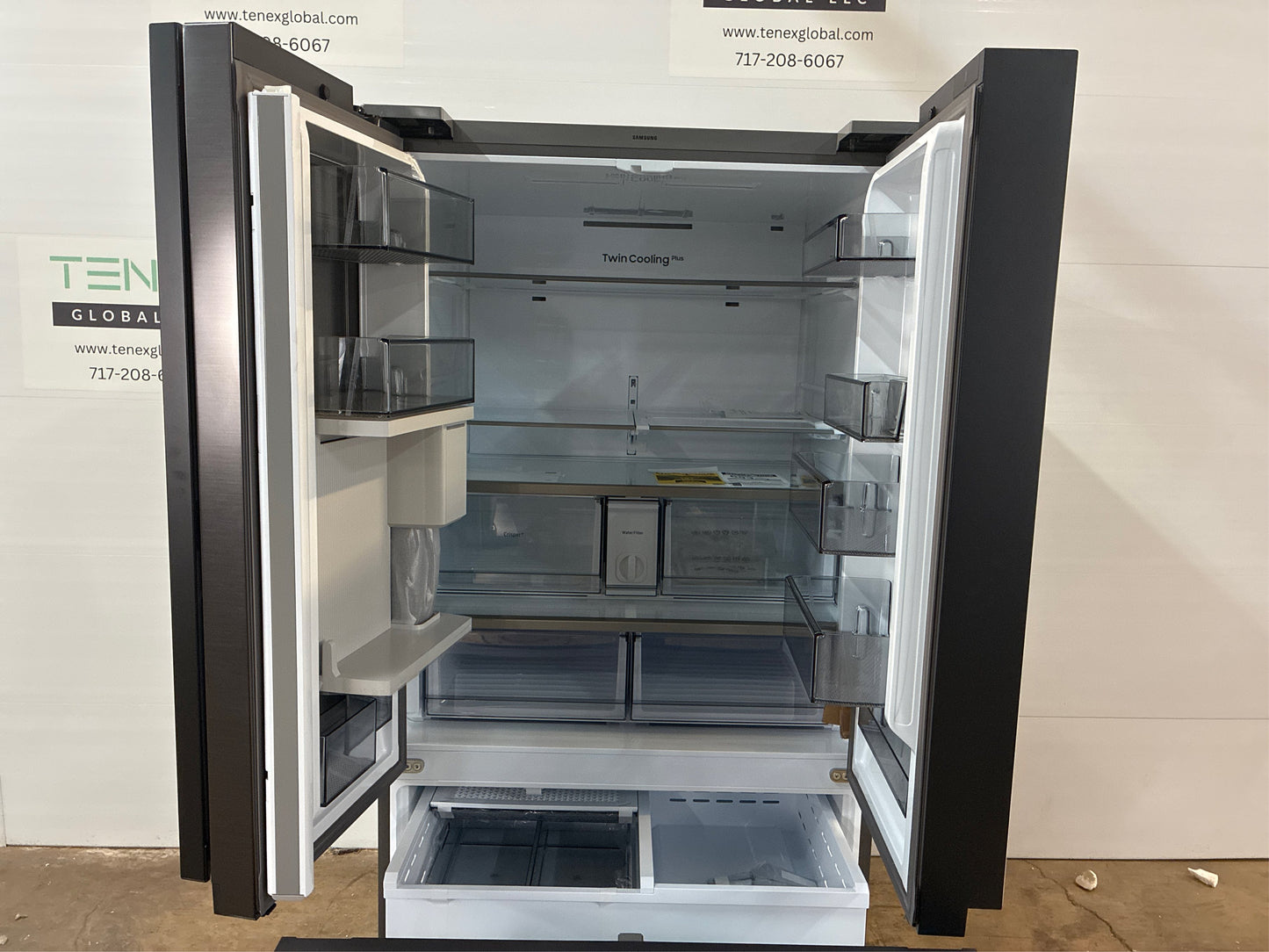 Bespoke 30 cu. ft. 3-Door French Door Fridge
