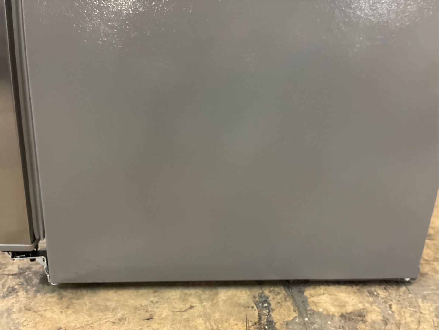 Frigidaire Gallery 25.6-cu ft Refrigerator