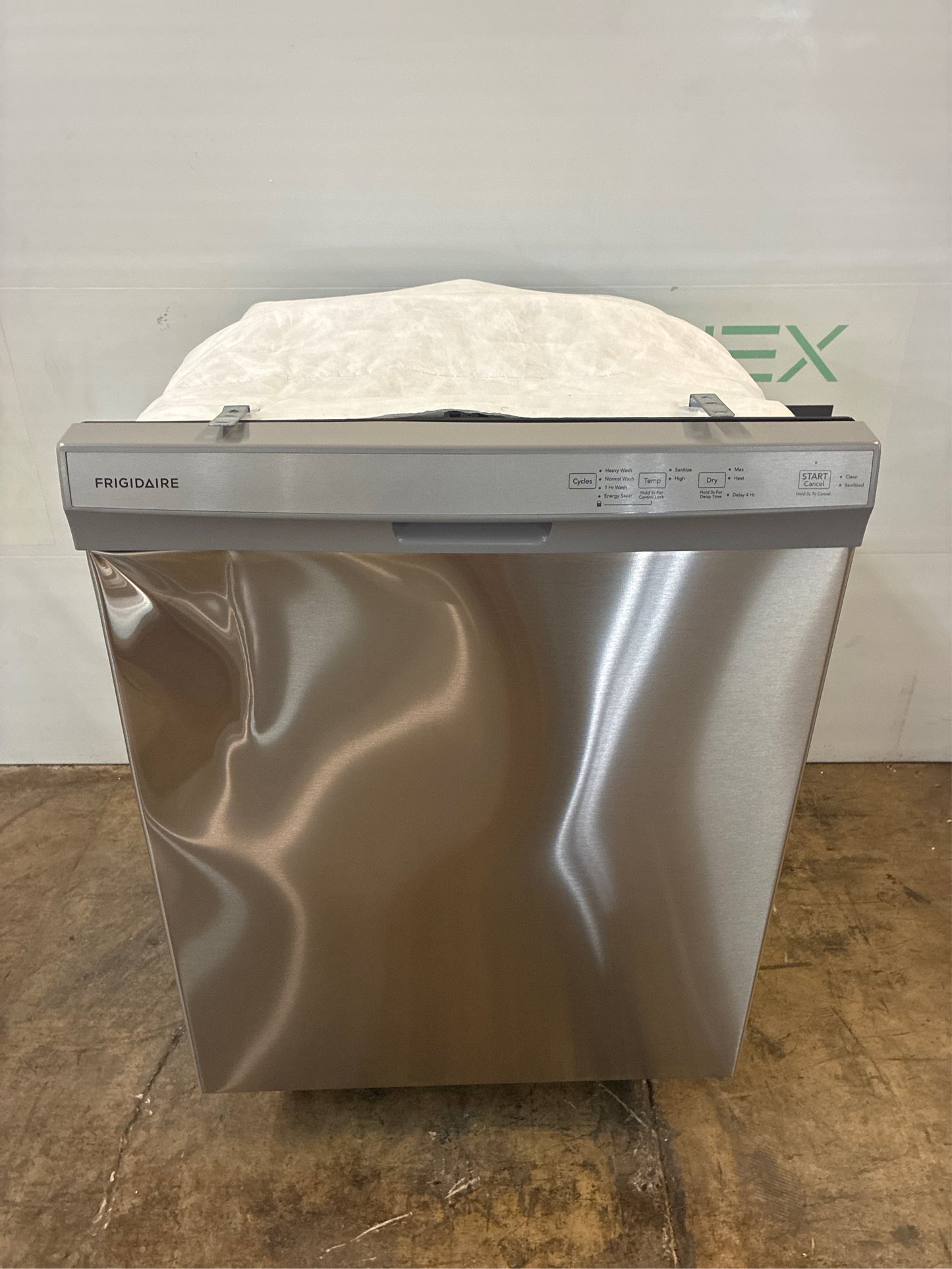 24-in Dishwasher, Stainless Steel