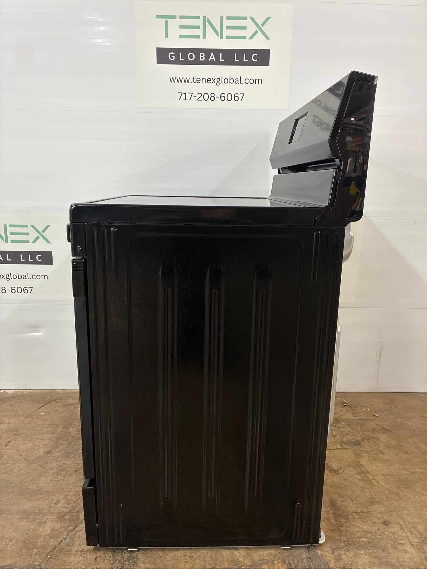 Frigidaire 30-in 5-Burner Range, Black