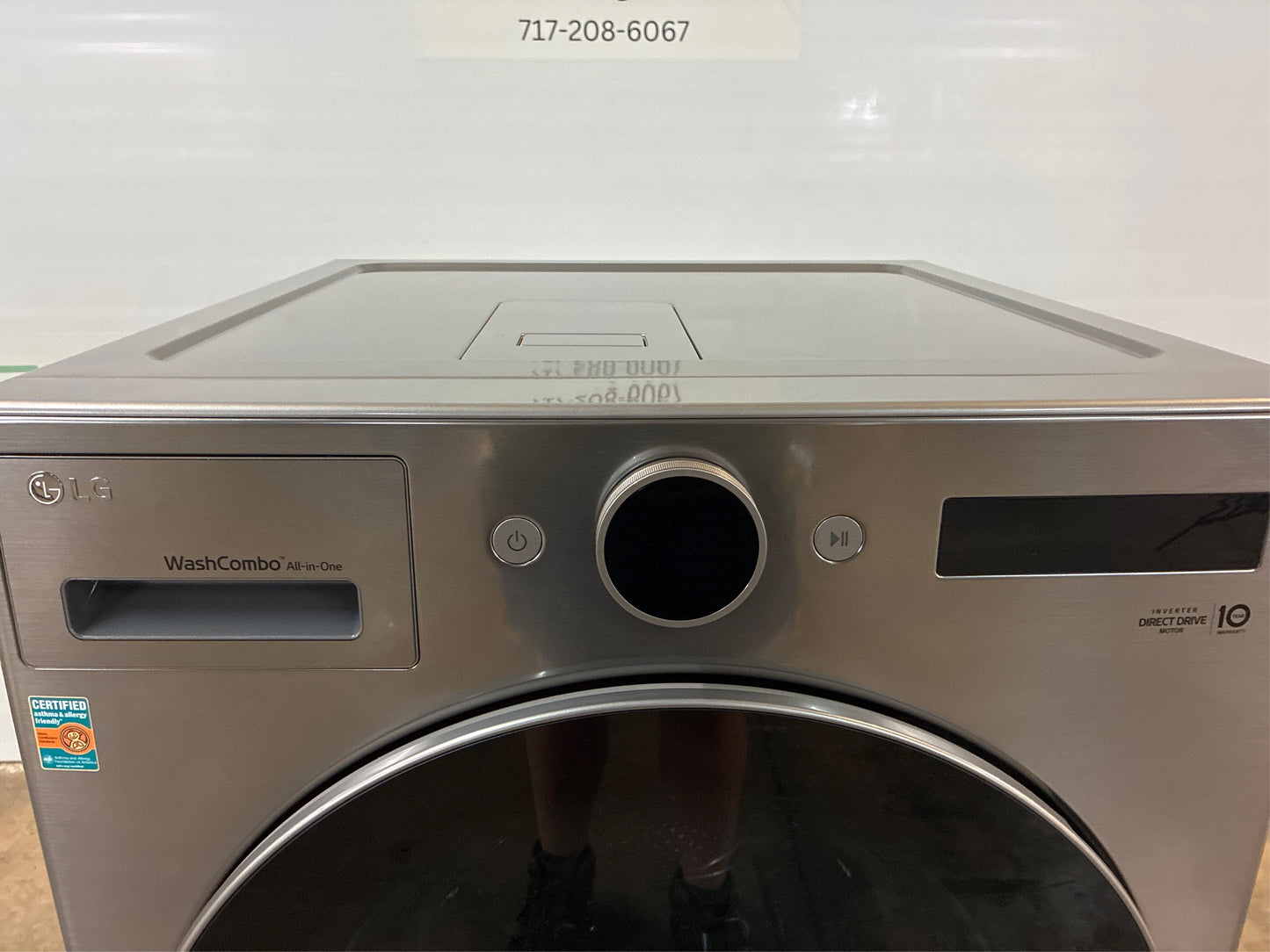 LG 5-cu ft Ventless Front Load Washer Dryer Combo