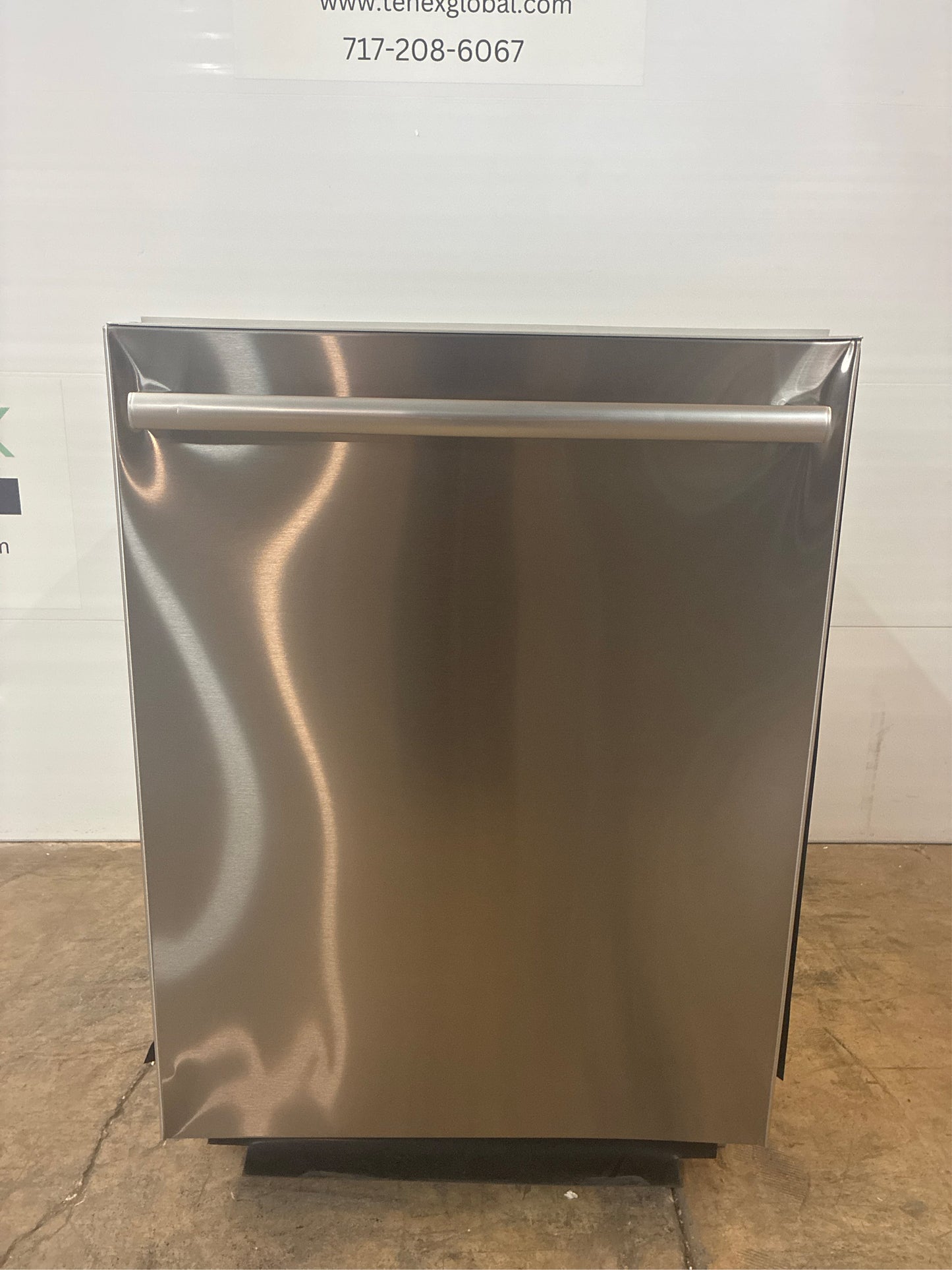 Bosch 24-in Smart Dishwasher, 42-dBA