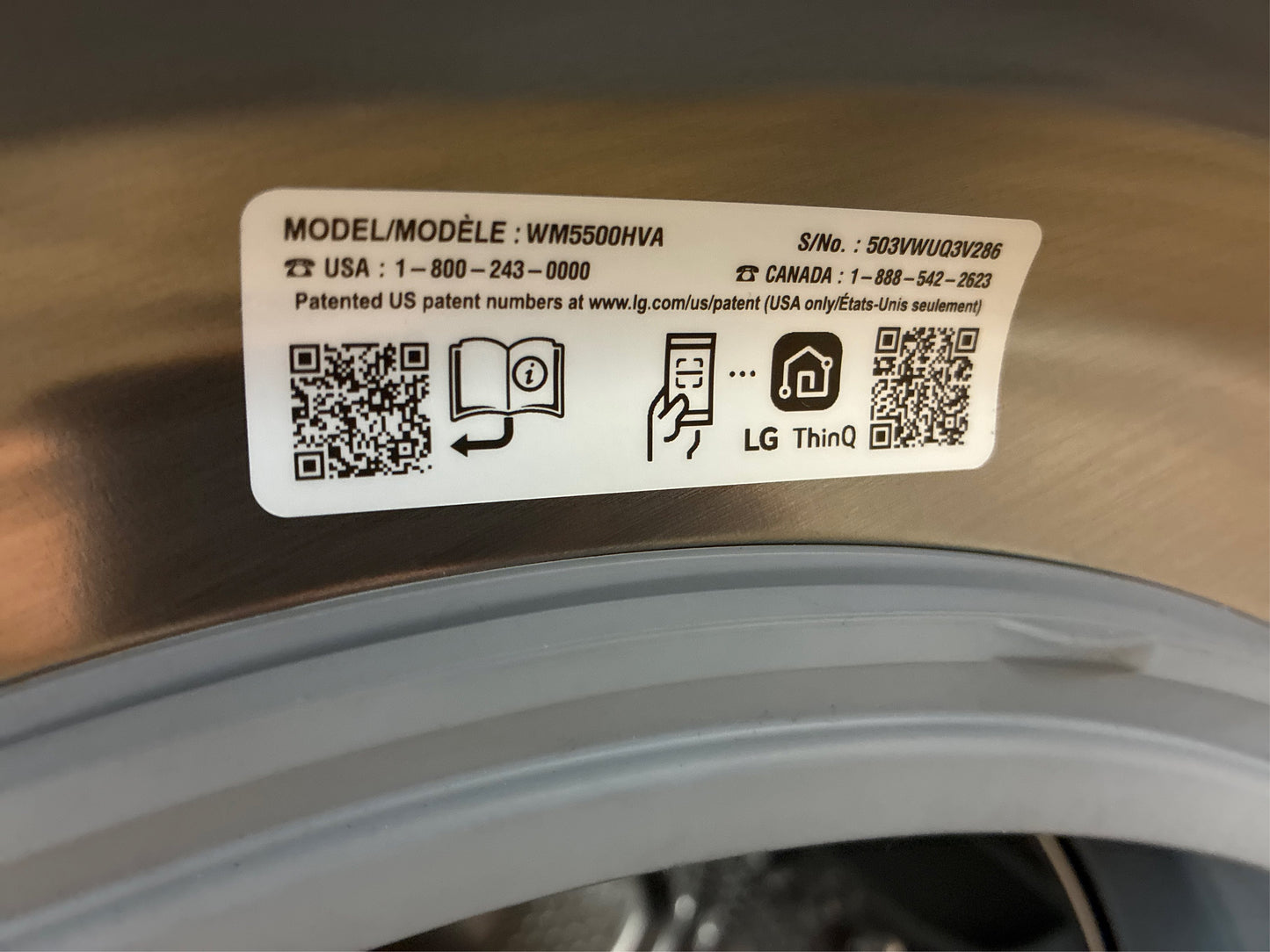 LG TurboWash 360 4.5-cu ft Front Load Washer ENERGY STAR