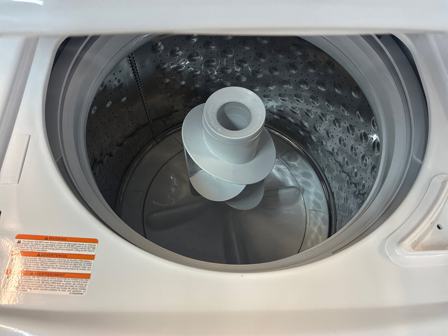 3.8 Washer 5.9 Gas Dryer Combo - White