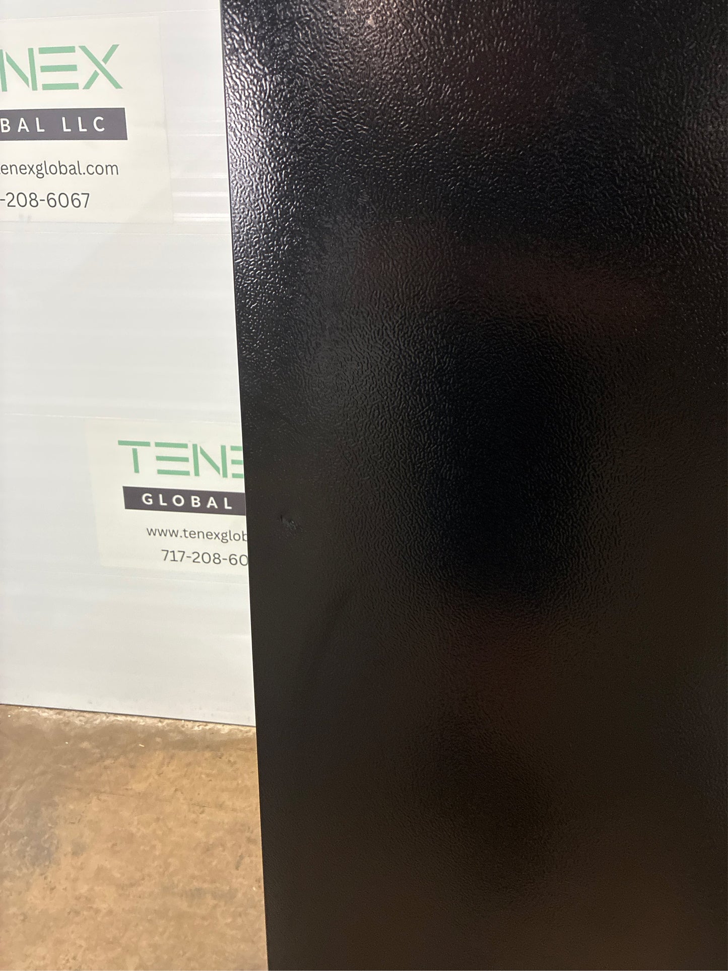 18 cu. ft. Top Freezer Refrigerator Steel