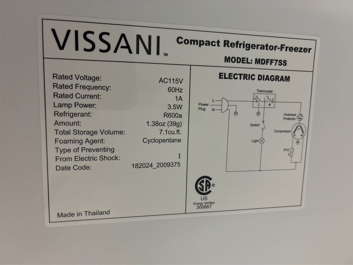 7.1 cu. ft. Top Freezer Refrigerator