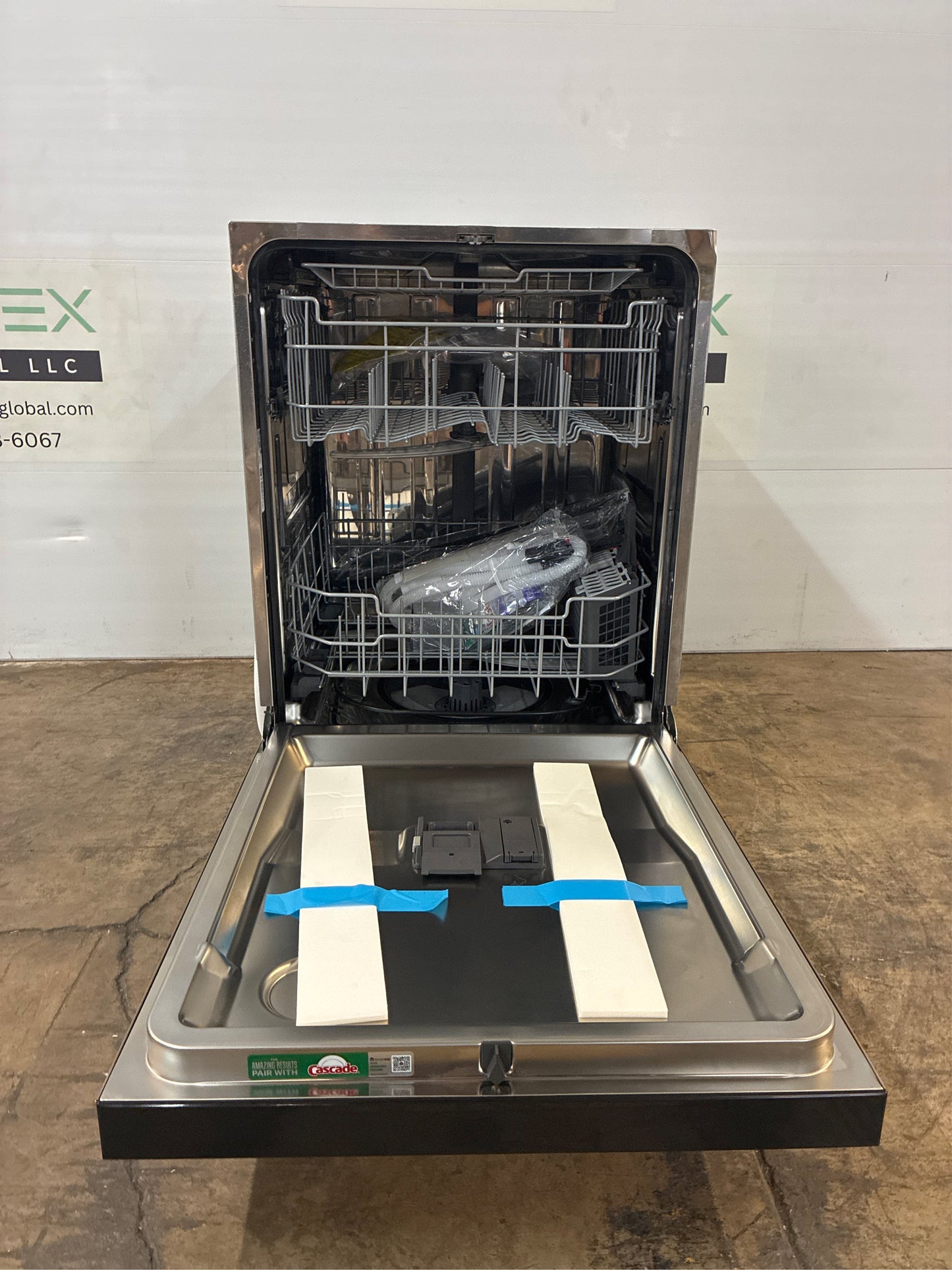 GE 24-in Dishwasher, 47dB, Stainless Steel