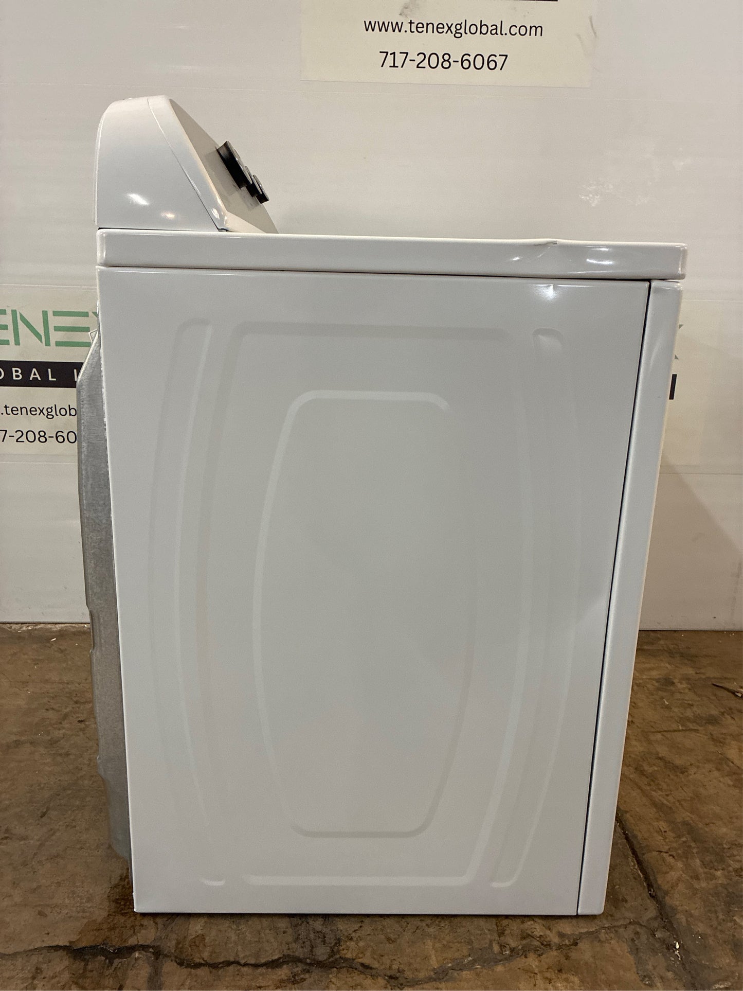Whirlpool 7-Cu. Ft. Gas Dryer (White)