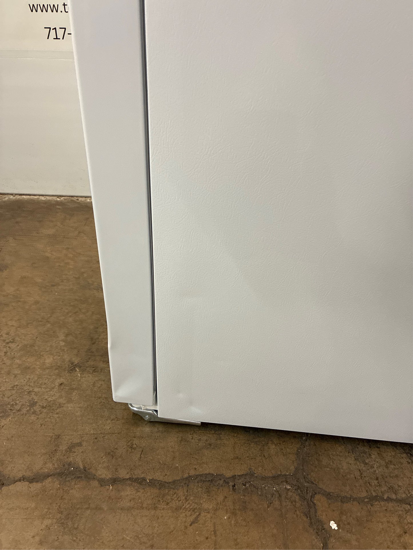 18.3 cu. ft. Top Freezer Refrigerator, White