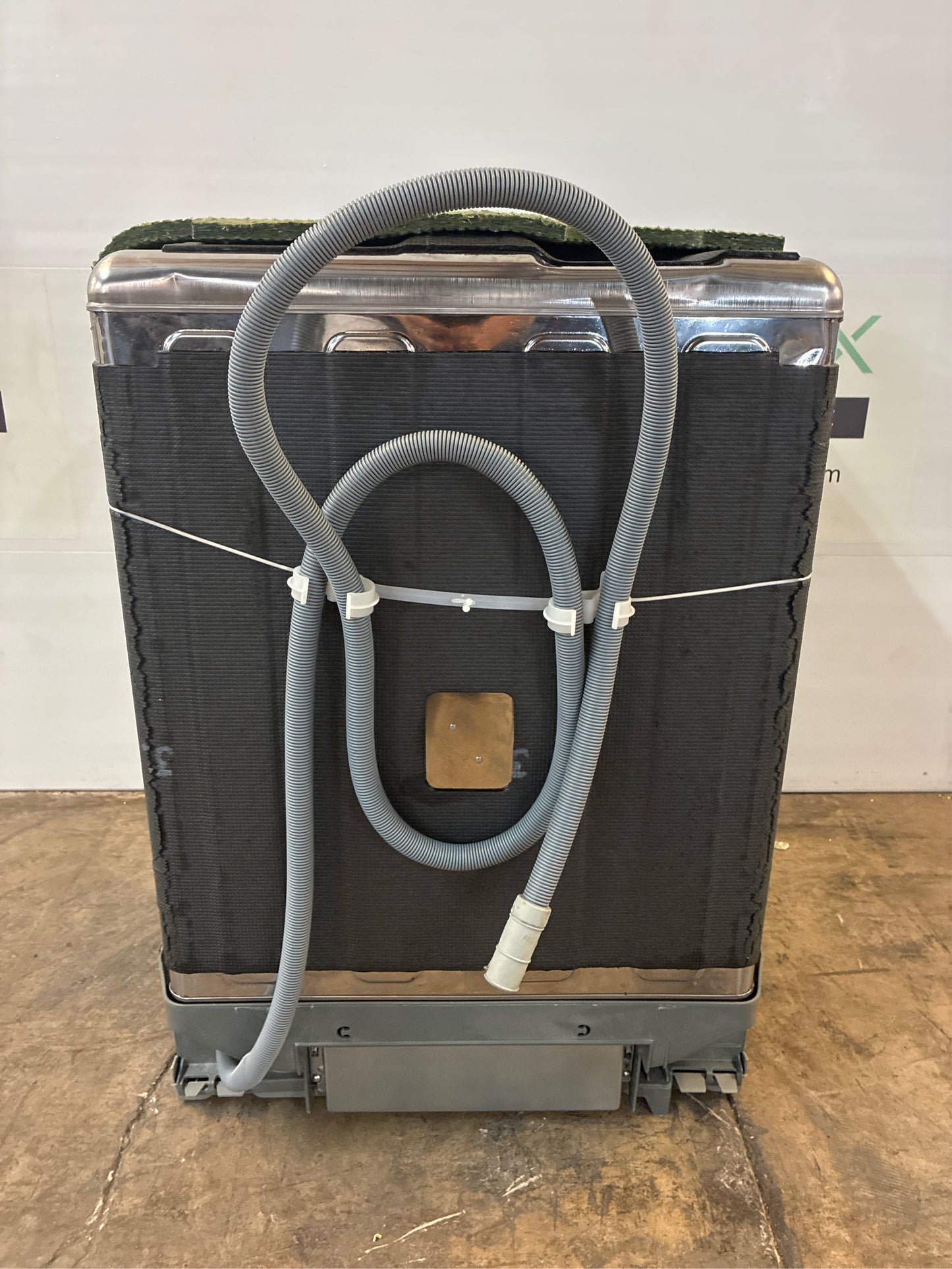 24 in Top Control Tall Tub Dishwasher Steel
