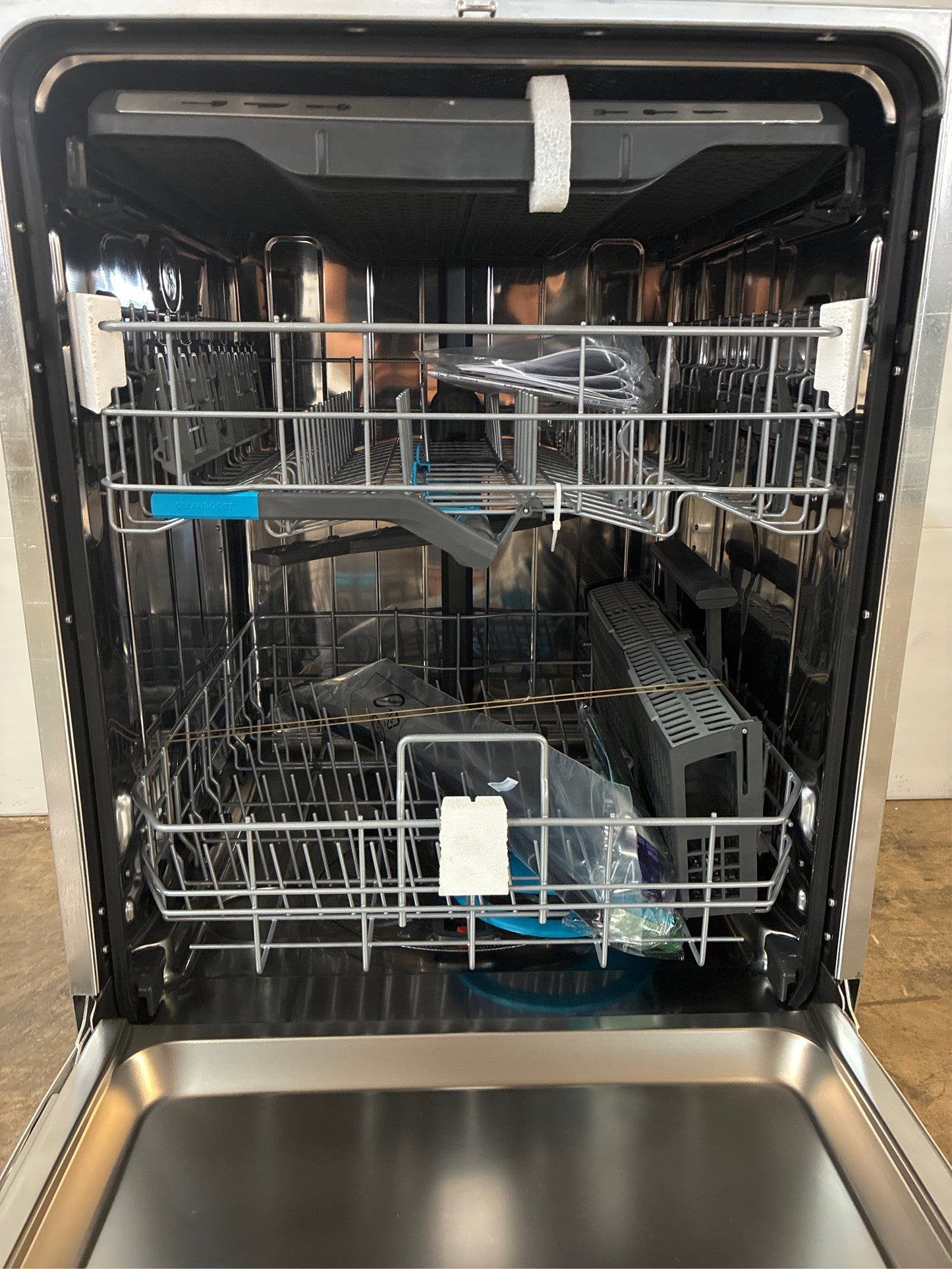 24 in Top Control Tall Tub Dishwasher Steel