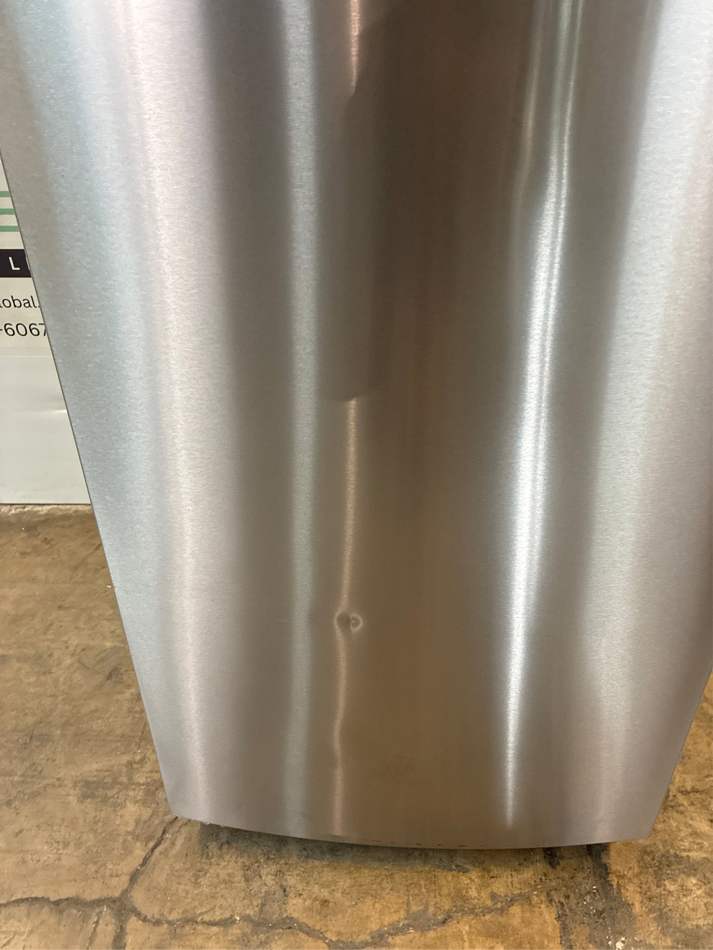 Whirlpool 18 cu. ft. Top Freezer Refrigerator