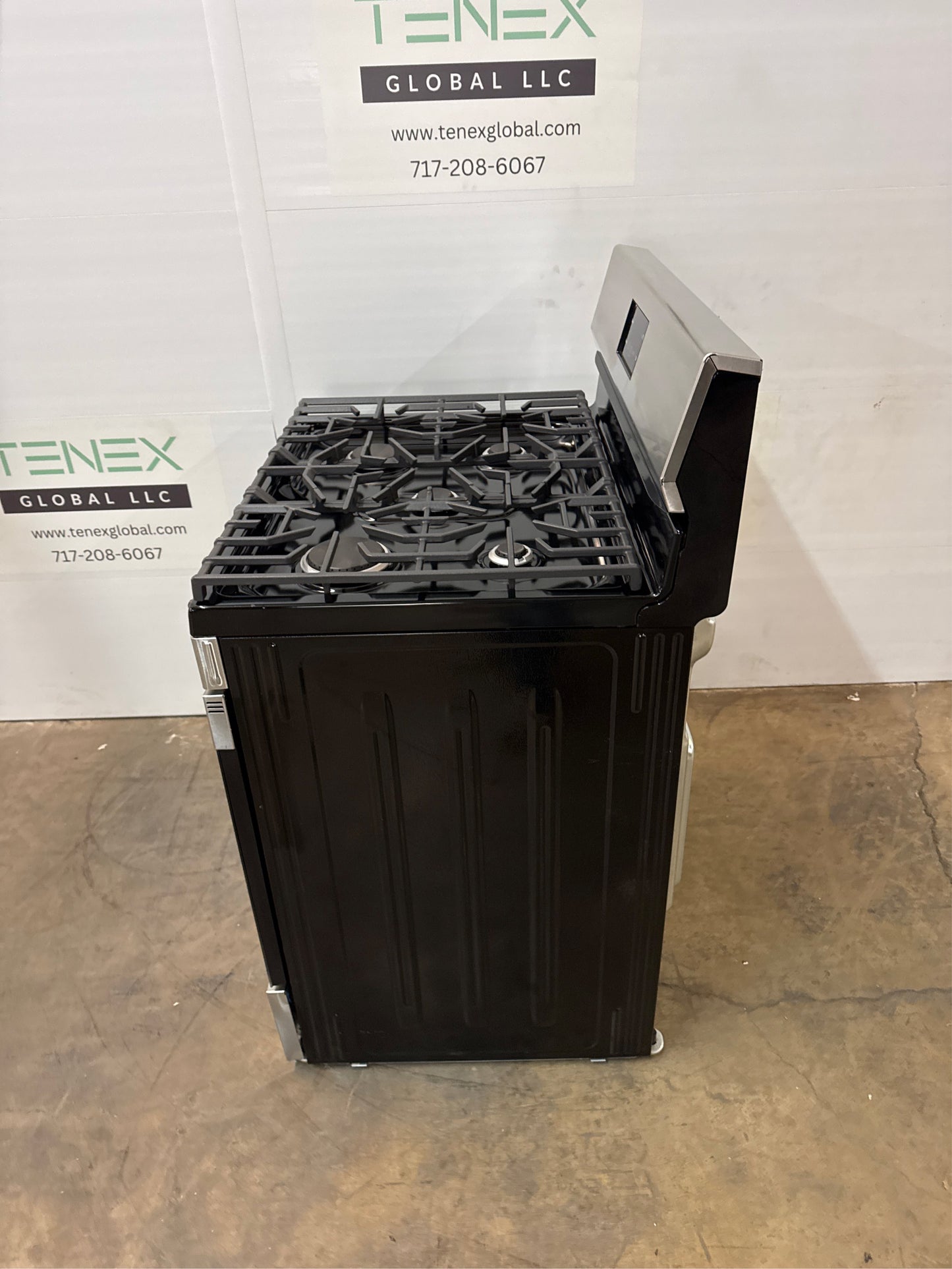 Frigidaire 30 in. 5-Burner Freestanding Gas Range (SS)