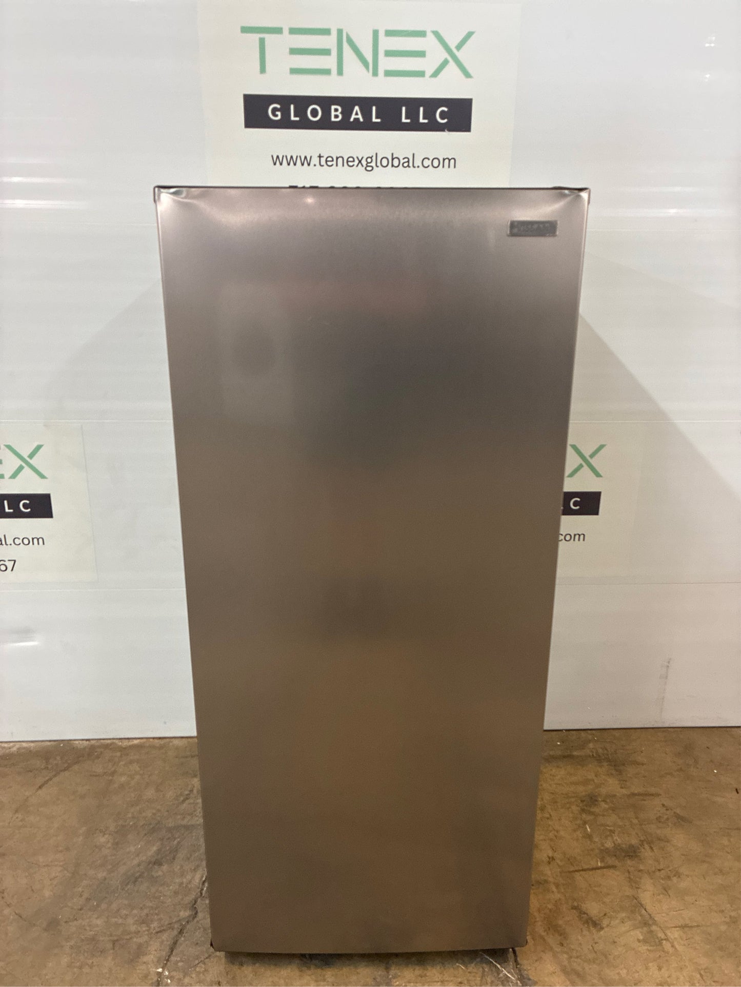 Vissani 7.1 cu ft Convertible Freezer Steel