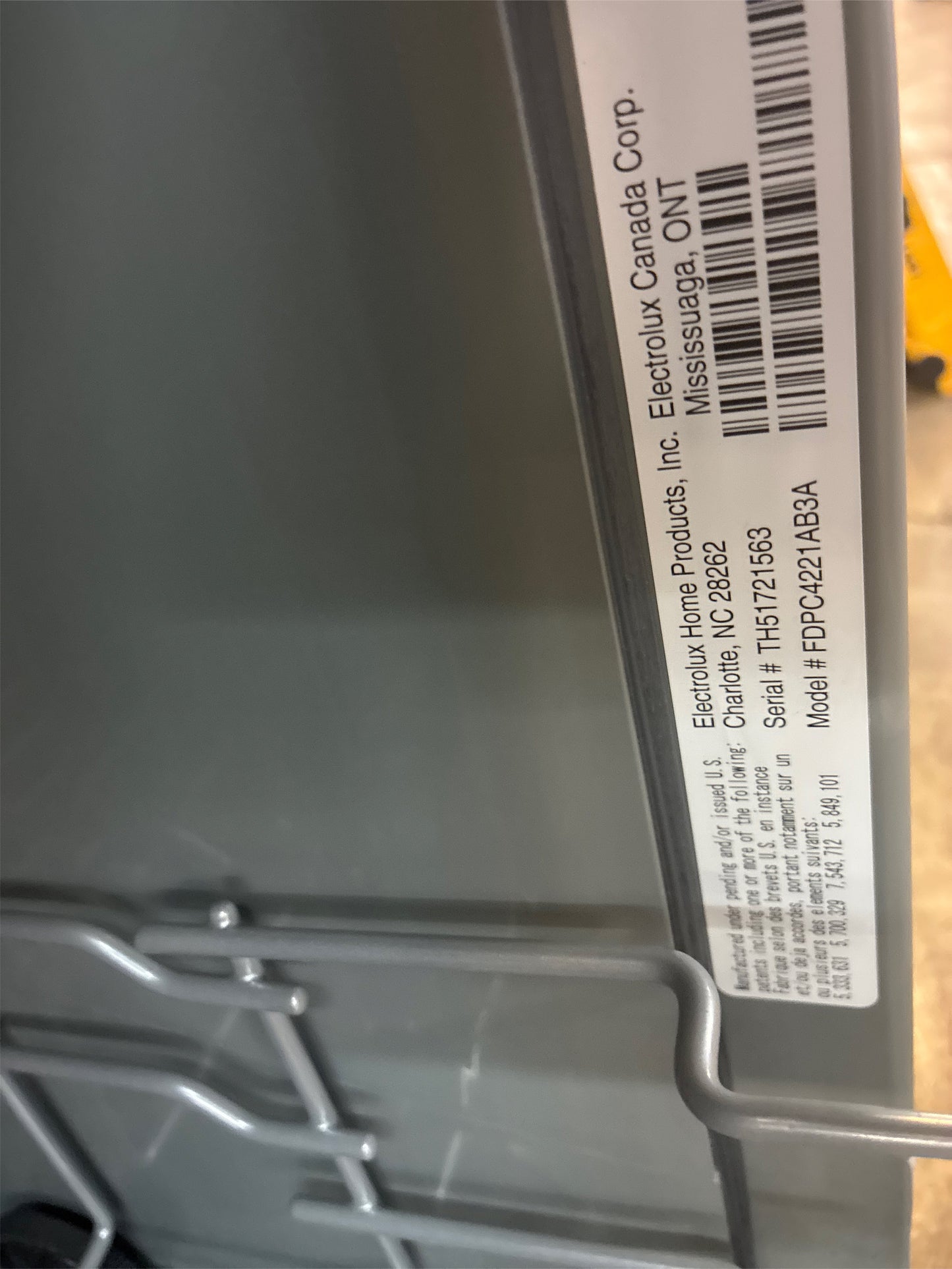 24" Black Front Control Smart Dishwasher