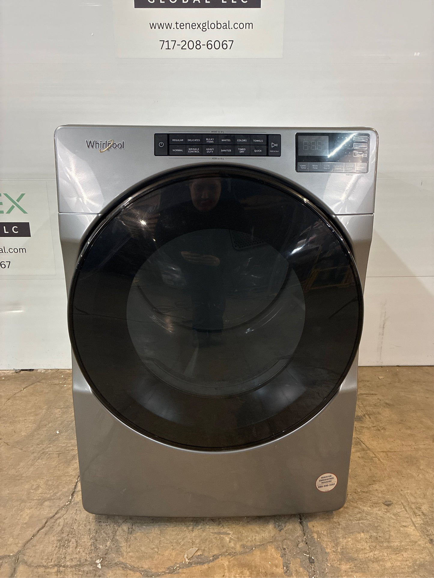Whirlpool 7.4 cu. ft. Vented Gas Dryer in Chrome Shadow