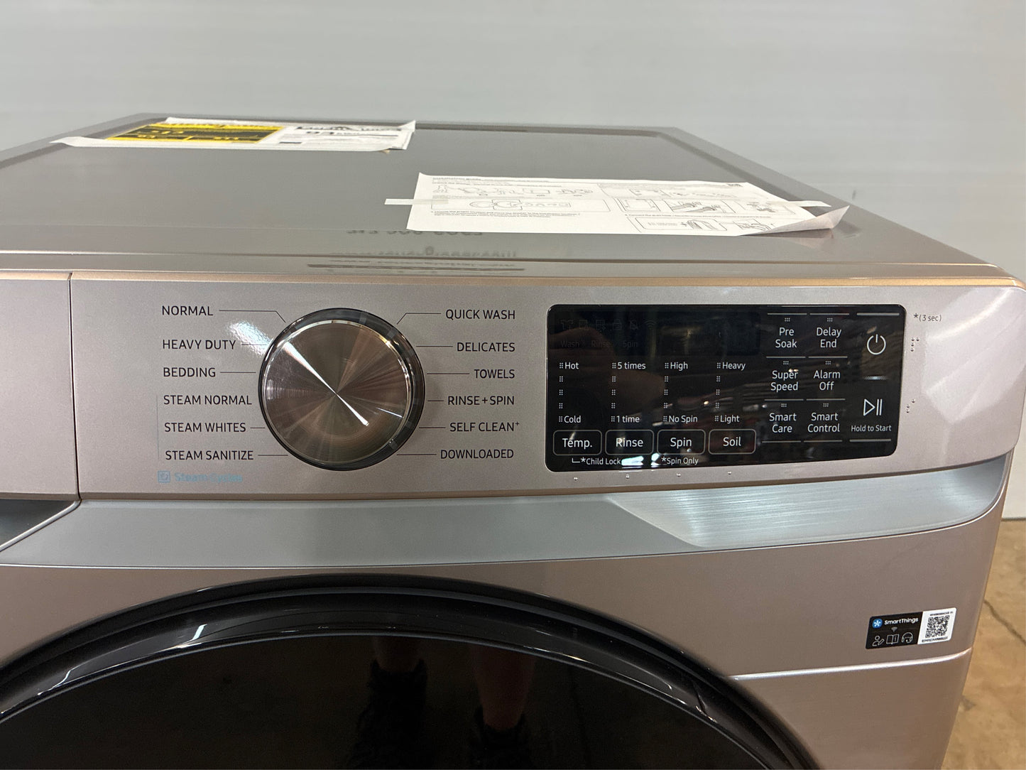 Samsung 4.5 cu. ft. Front Load Washer in Platinum