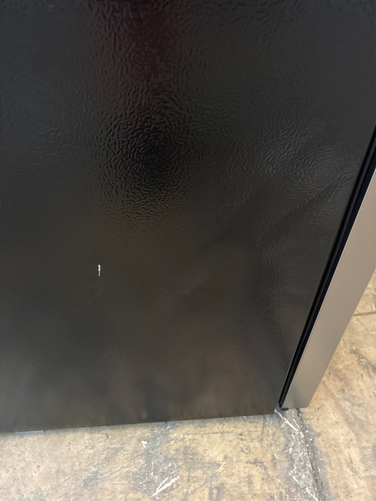 7.2 cu. ft. Top Freezer Refrigerator