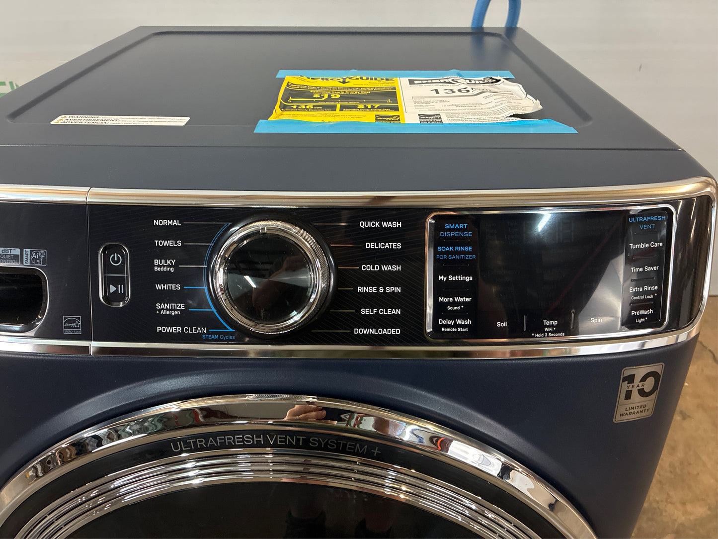 GE 5.3 cu. ft. Smart Front Load Washer, Sapphire Blue