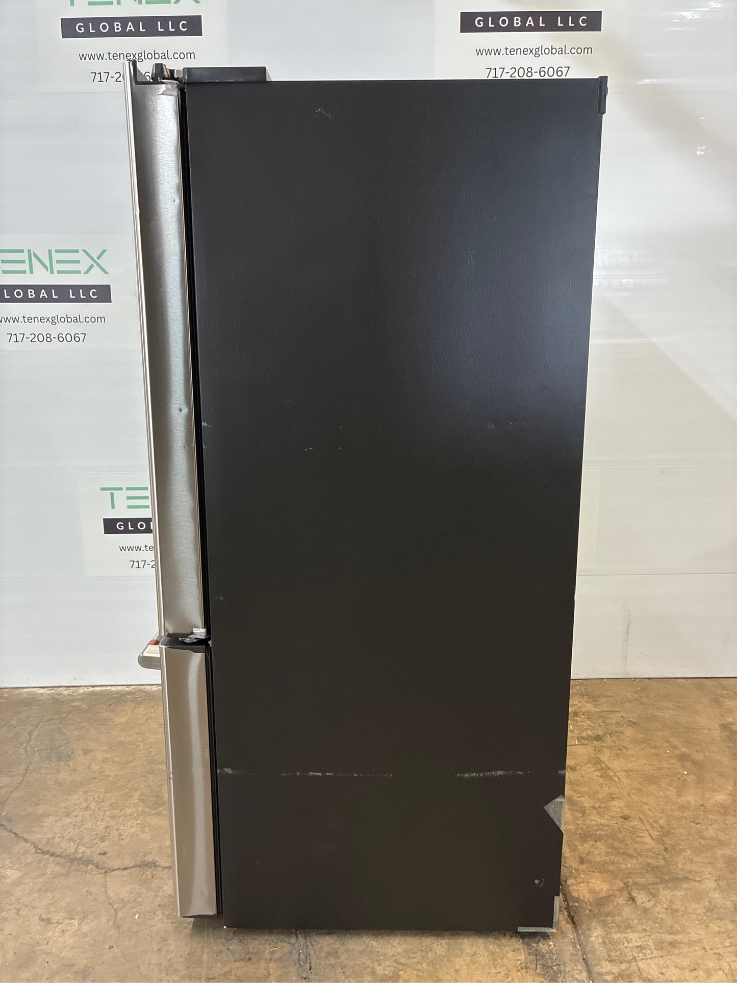 Cafe Hot Water Dispenser 27.8-cu ft Fridge