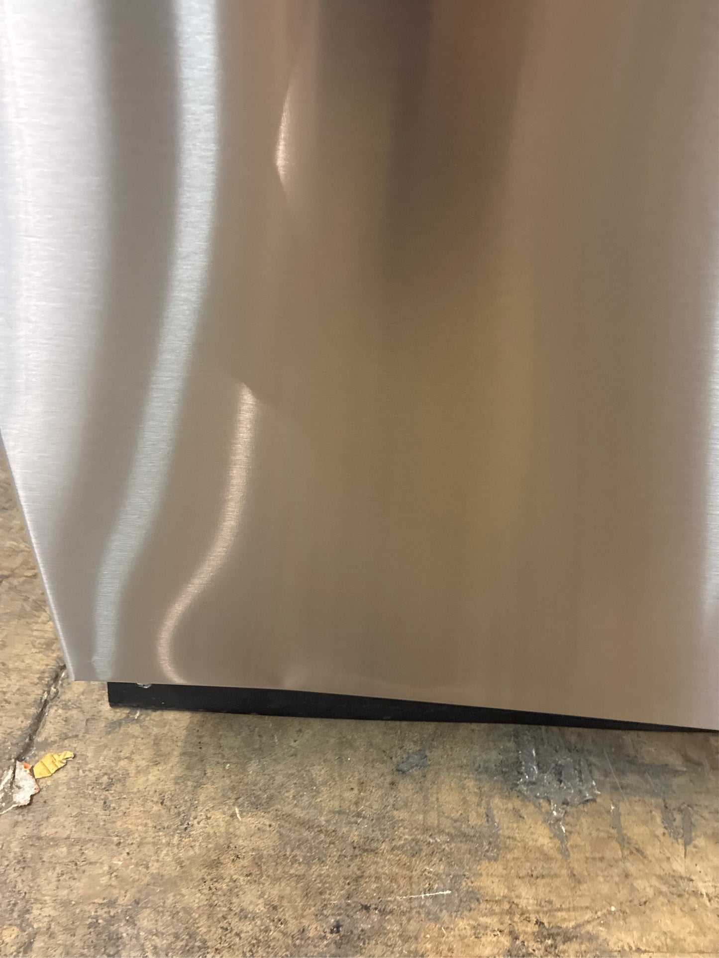 Frigidaire 24-in Built-In Dishwasher, 62-dBA