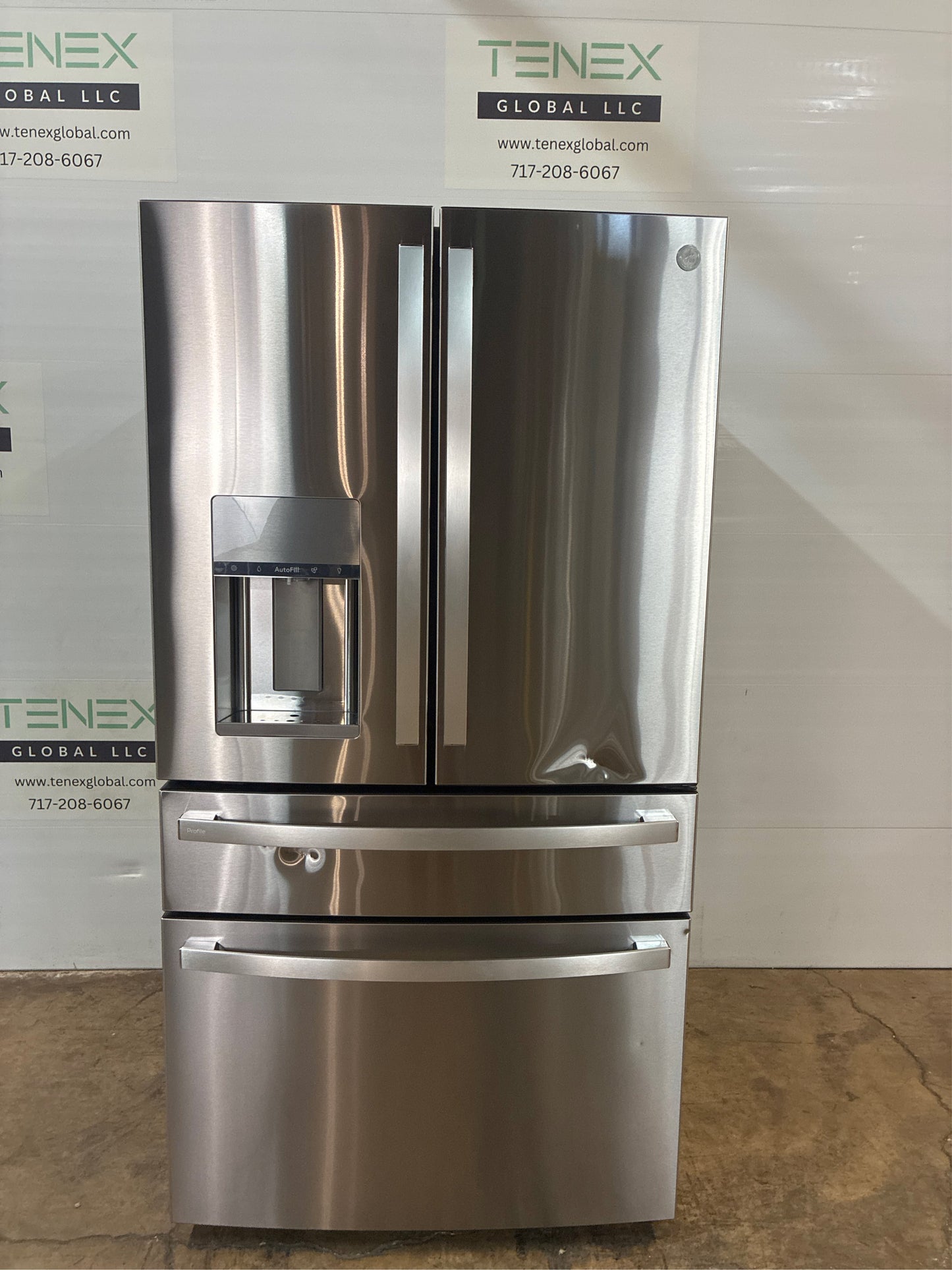 GE 27.9-cu ft Smart French Door Refrigerator