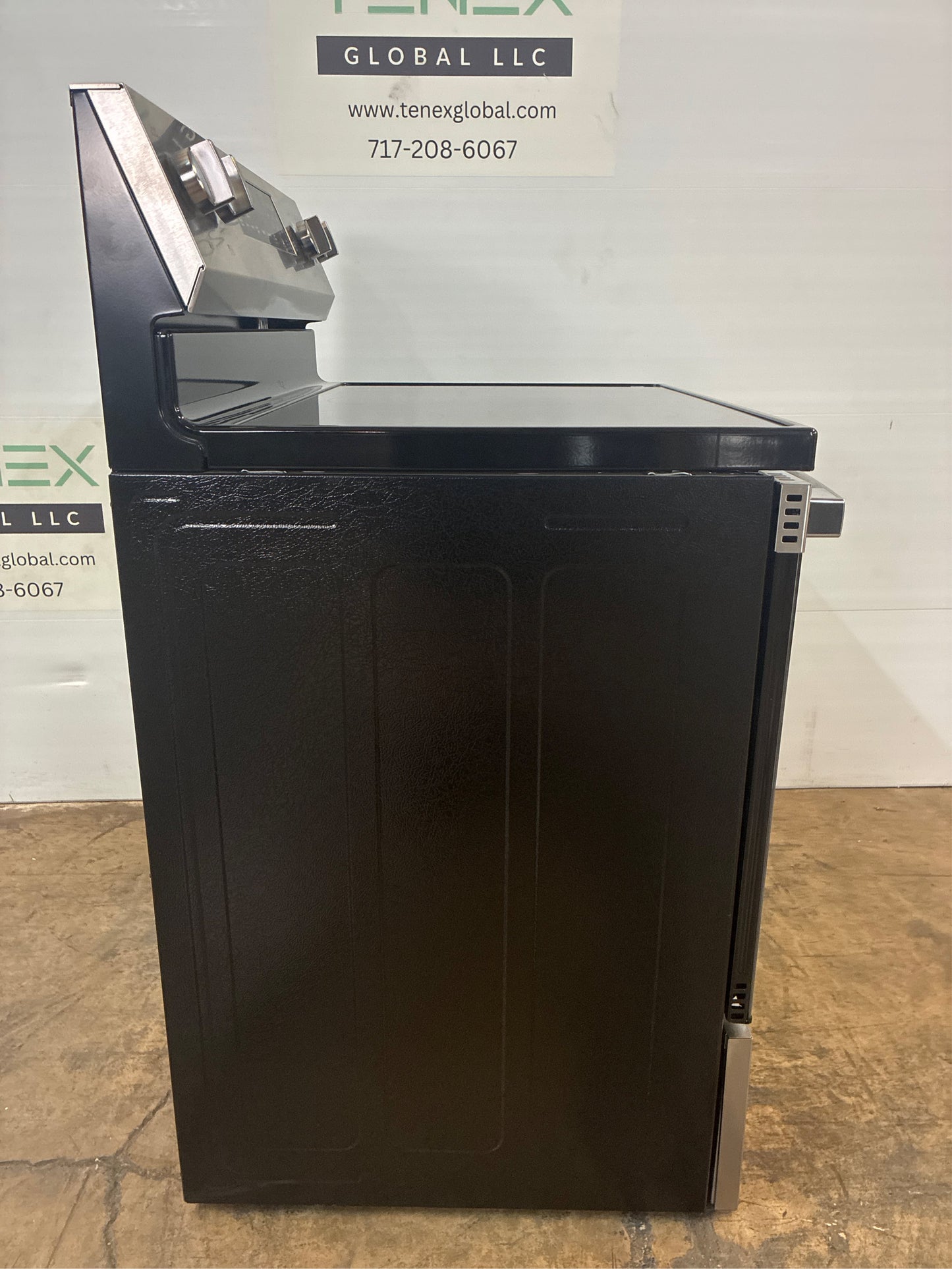 GE 30-in Freestanding Smart Electric Range