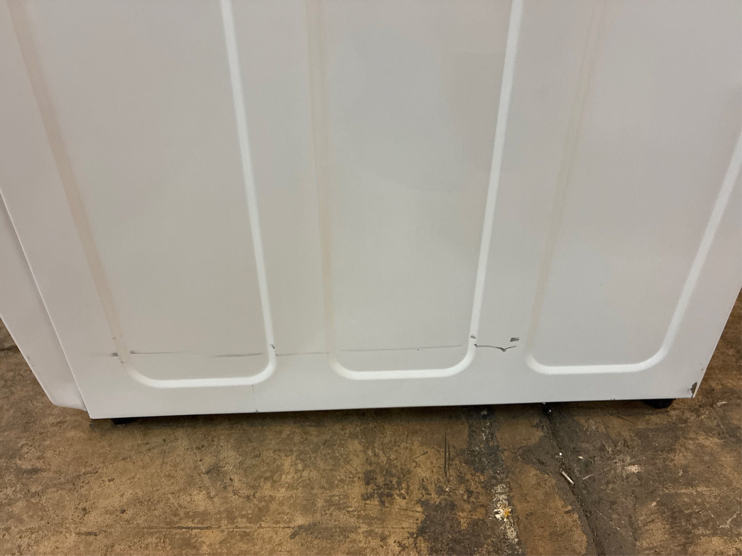 Samsung 2.5-cu ft Smart Front Load Washer (White)