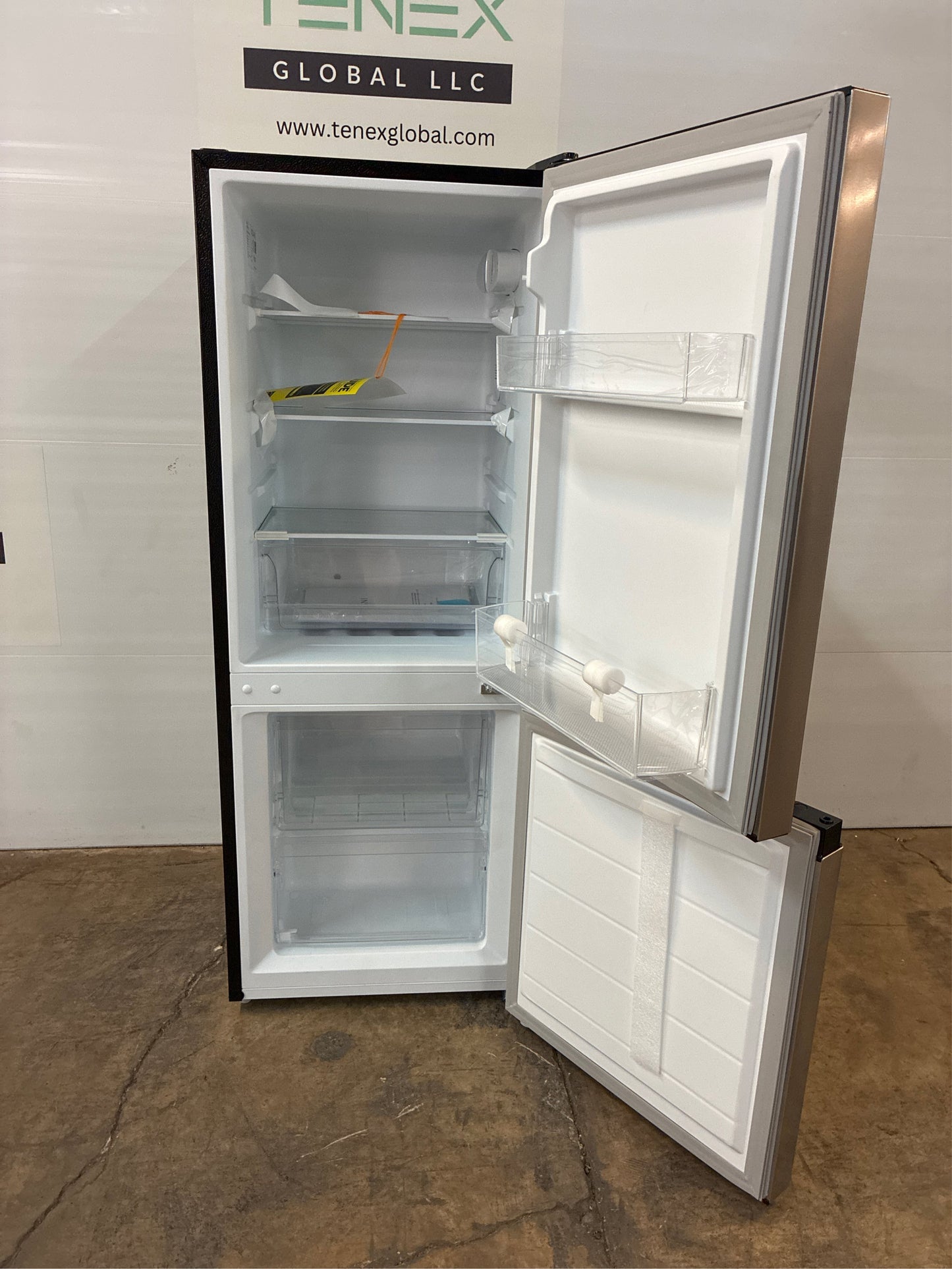 18.50 in. Bottom Freezer Refrigerator
