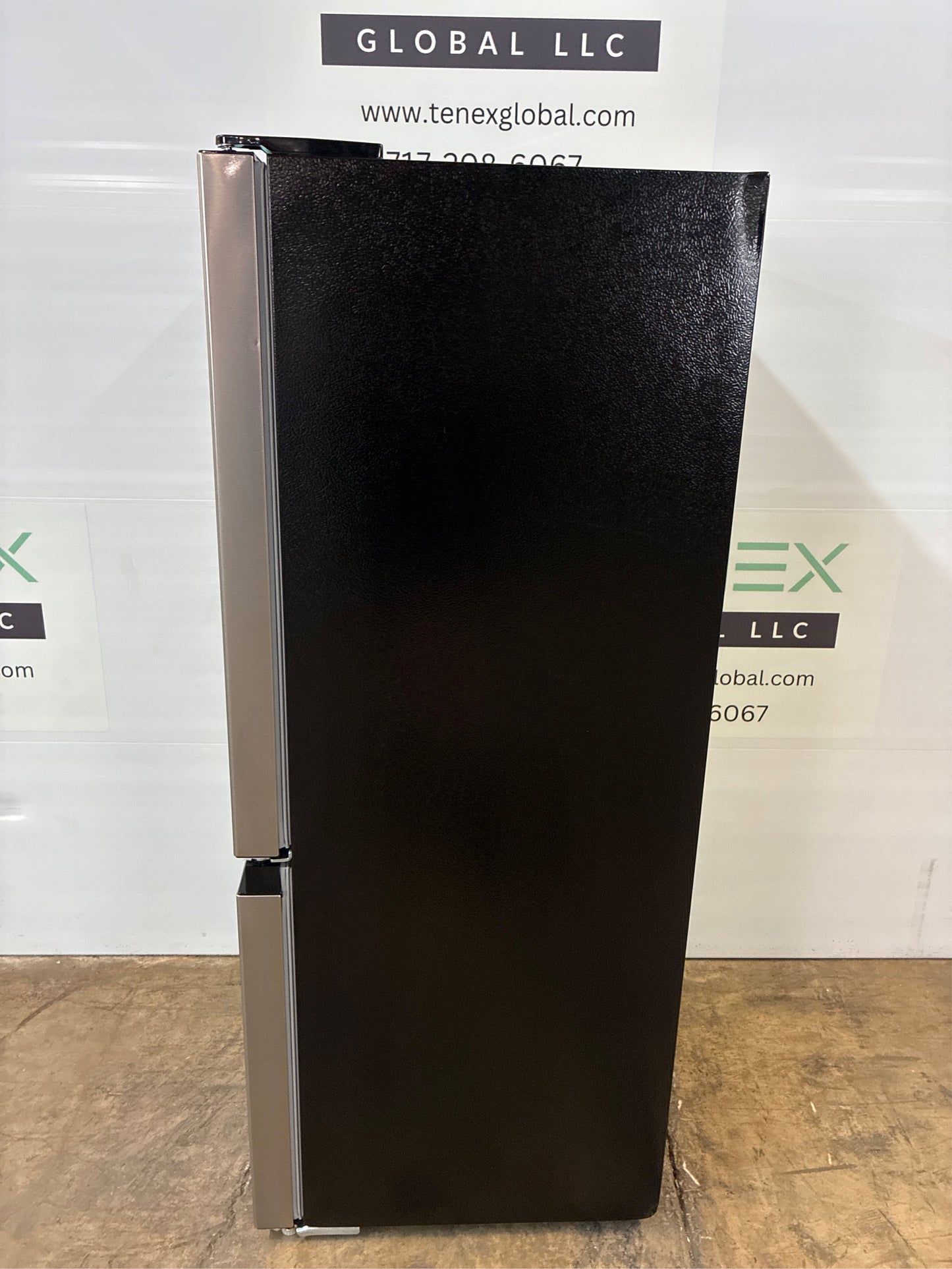 18.50 in. Bottom Freezer Refrigerator