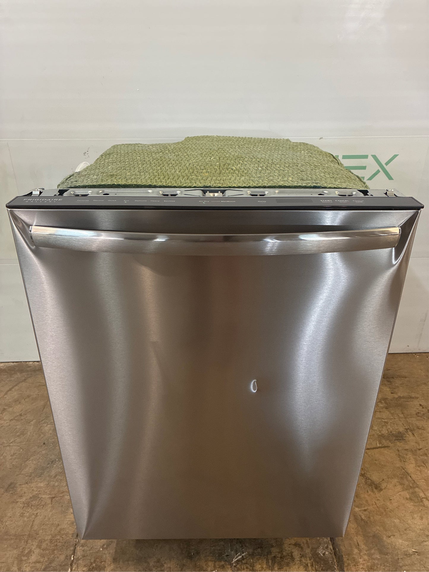 24 in Top Control Tall Tub Dishwasher, SS
