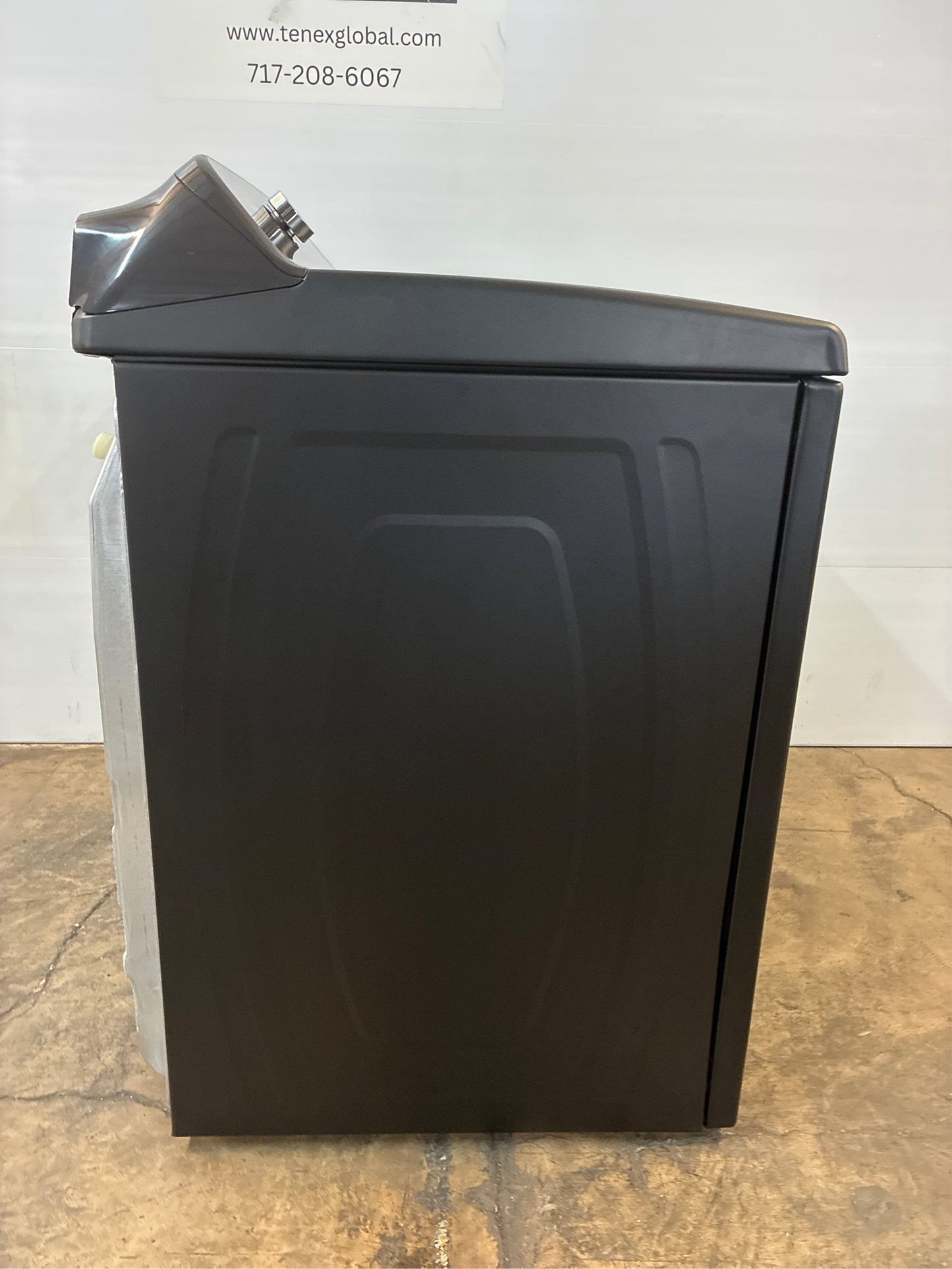 Whirlpool 7.0 cu.ft. Vented Electric Dryer in Volcano Black