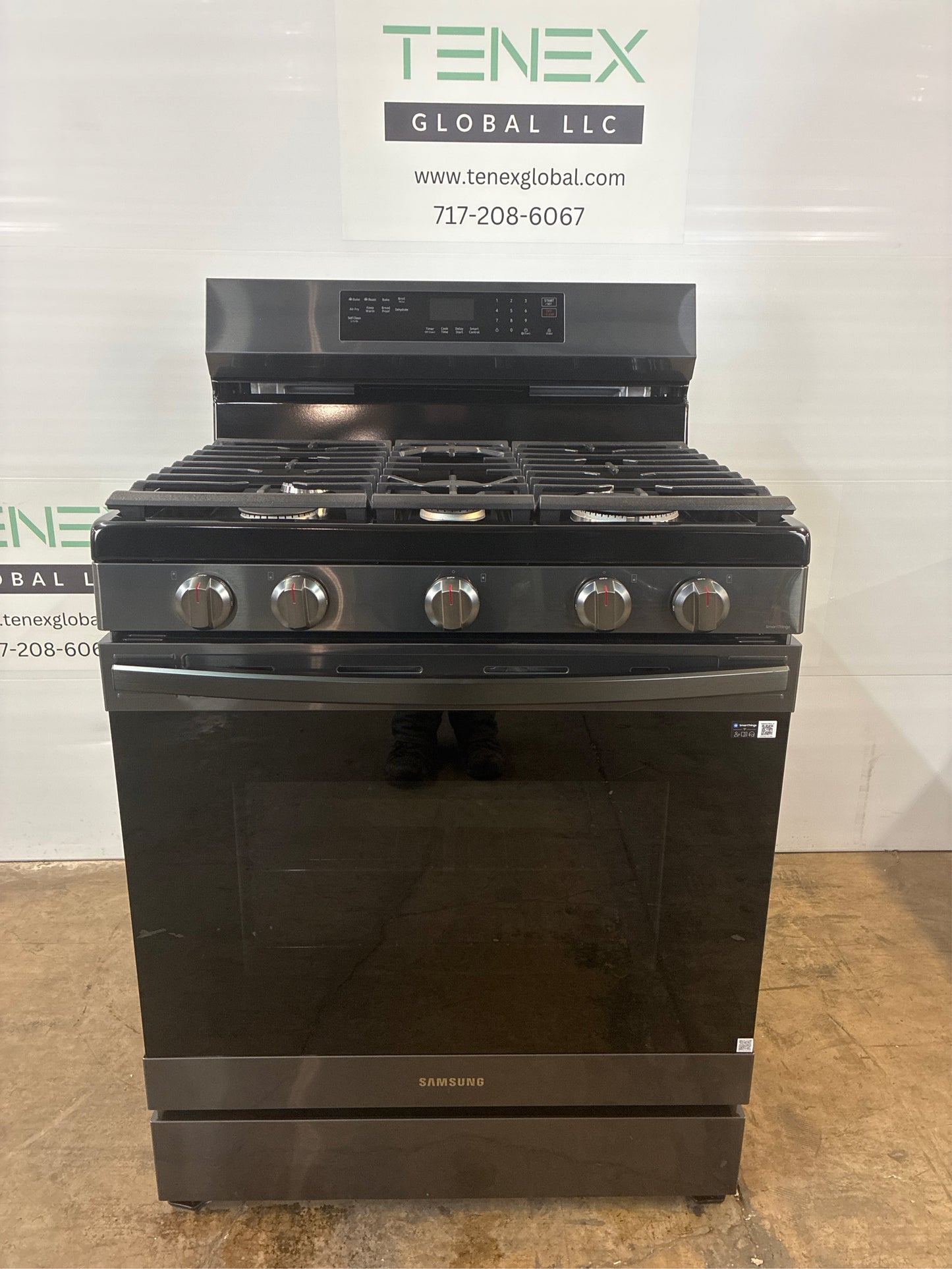 Samsung 30-in 5 Burners 6-cu ft Gas Range