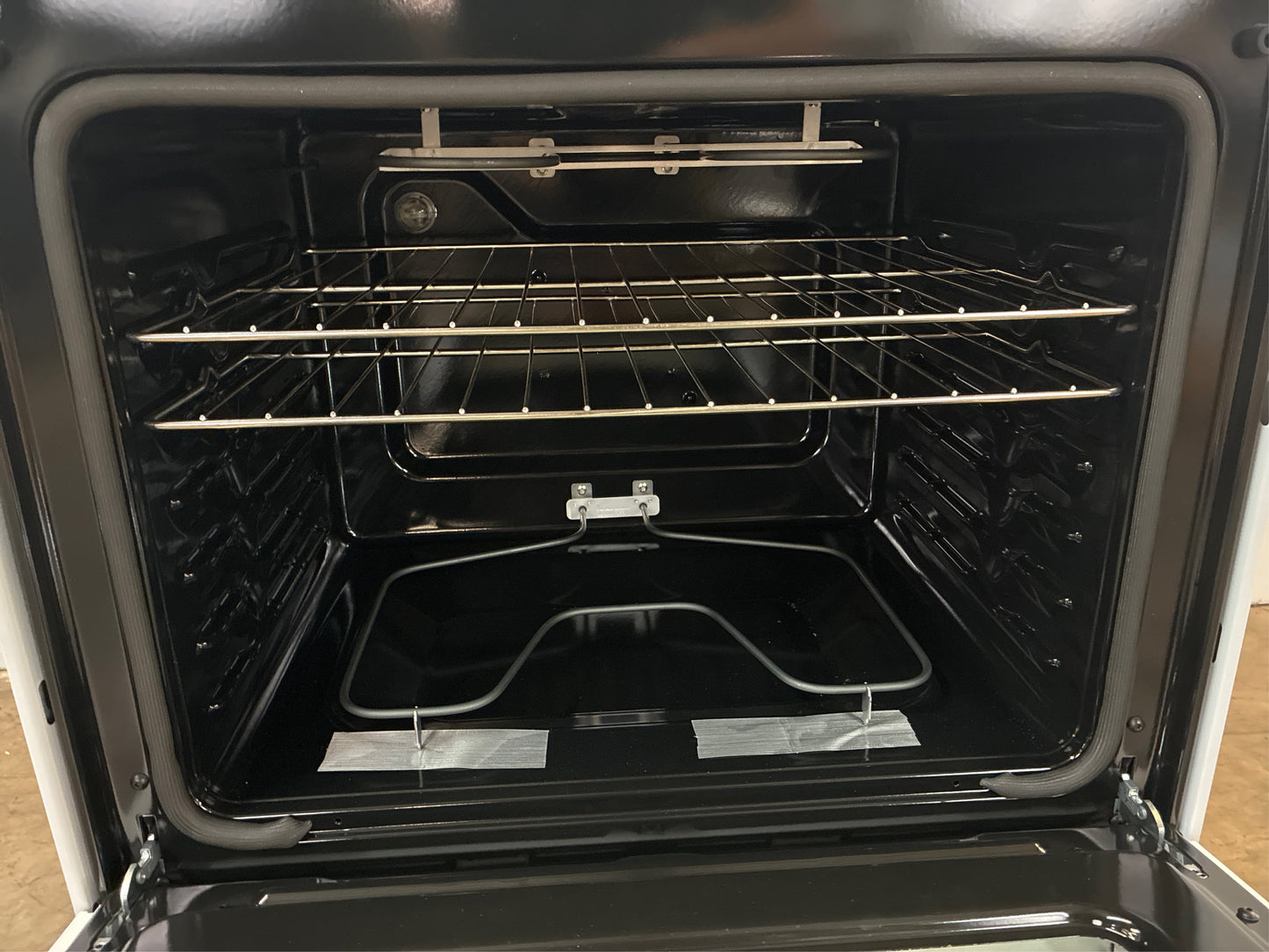 GE Crisp Mode 30-in Glass Top Electric Range