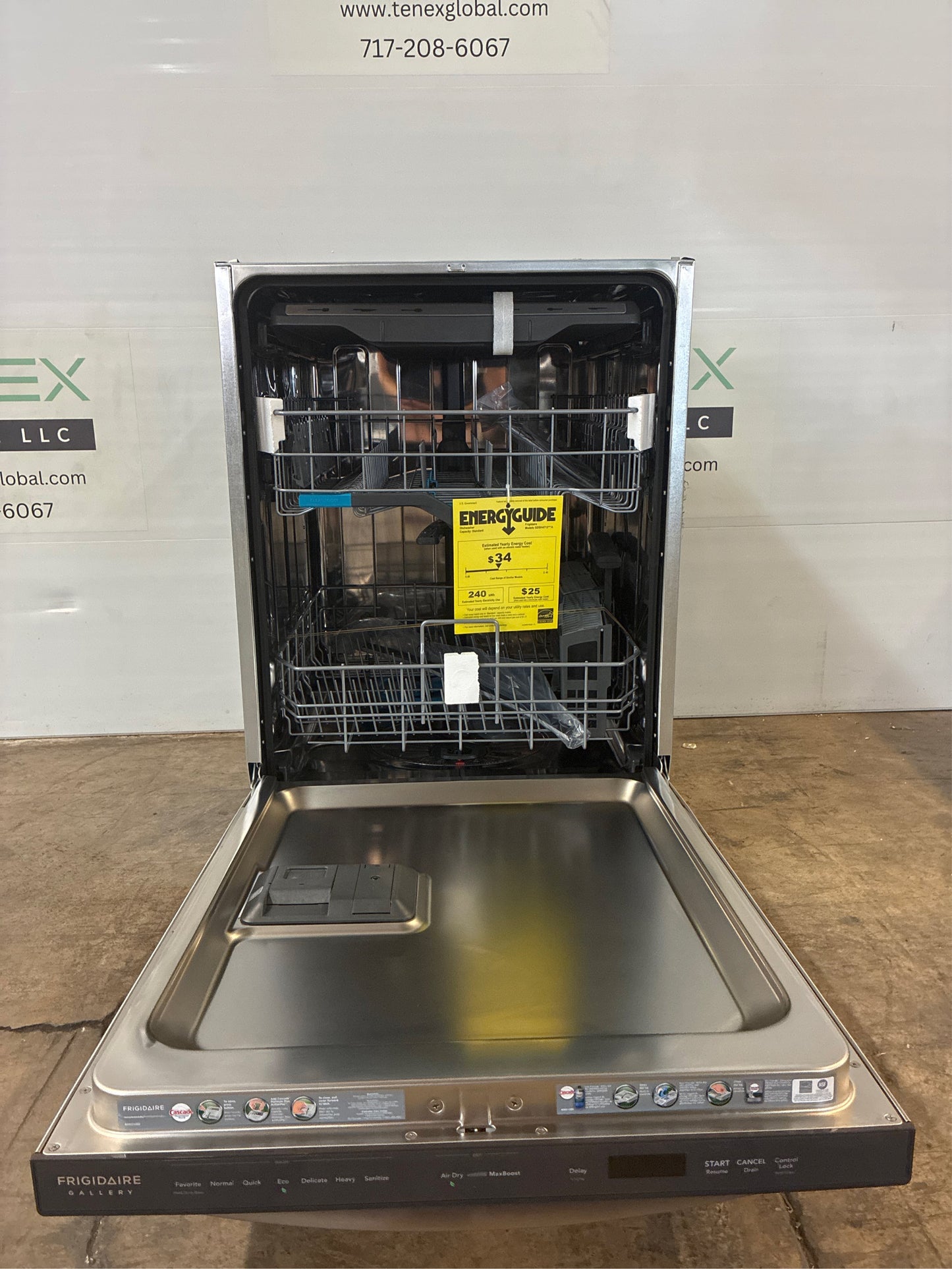 Frigidaire 24" Built-In Dishwasher.