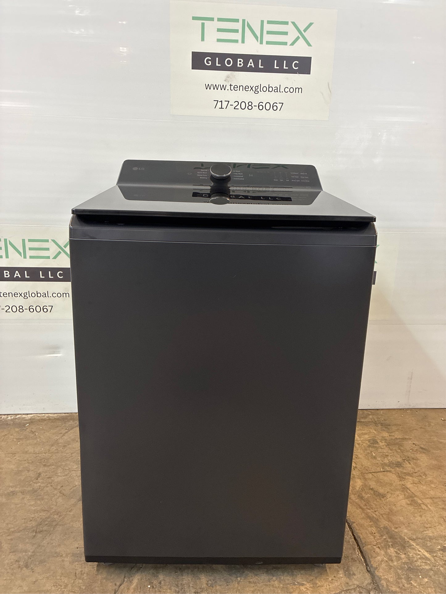 LG 5.5-cu ft Top-Load Washer (Matte Black)