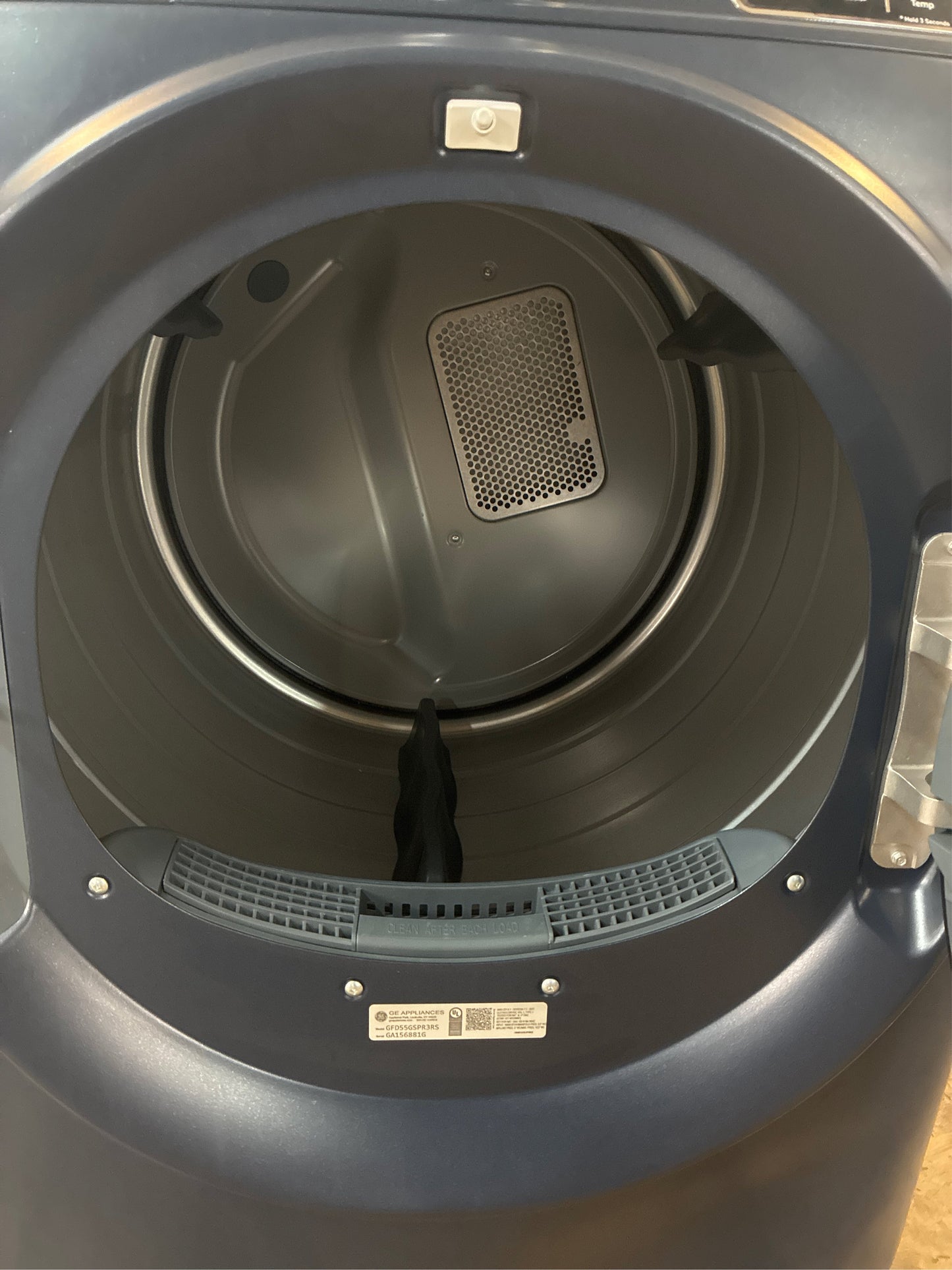 GE 7.8-cu ft Smart Gas Dryer (Sapphire Blue)
