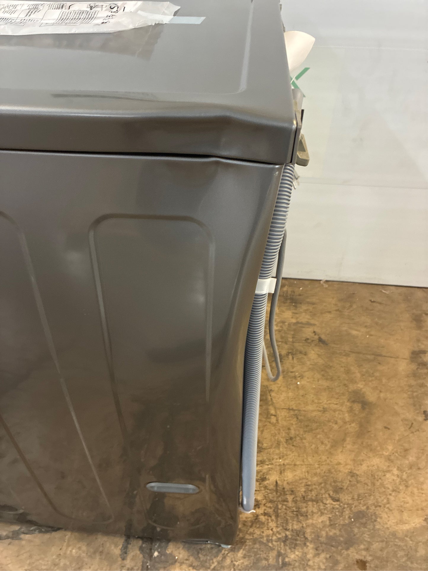 LG 4.5 cu. ft. Smart Front Load Washer